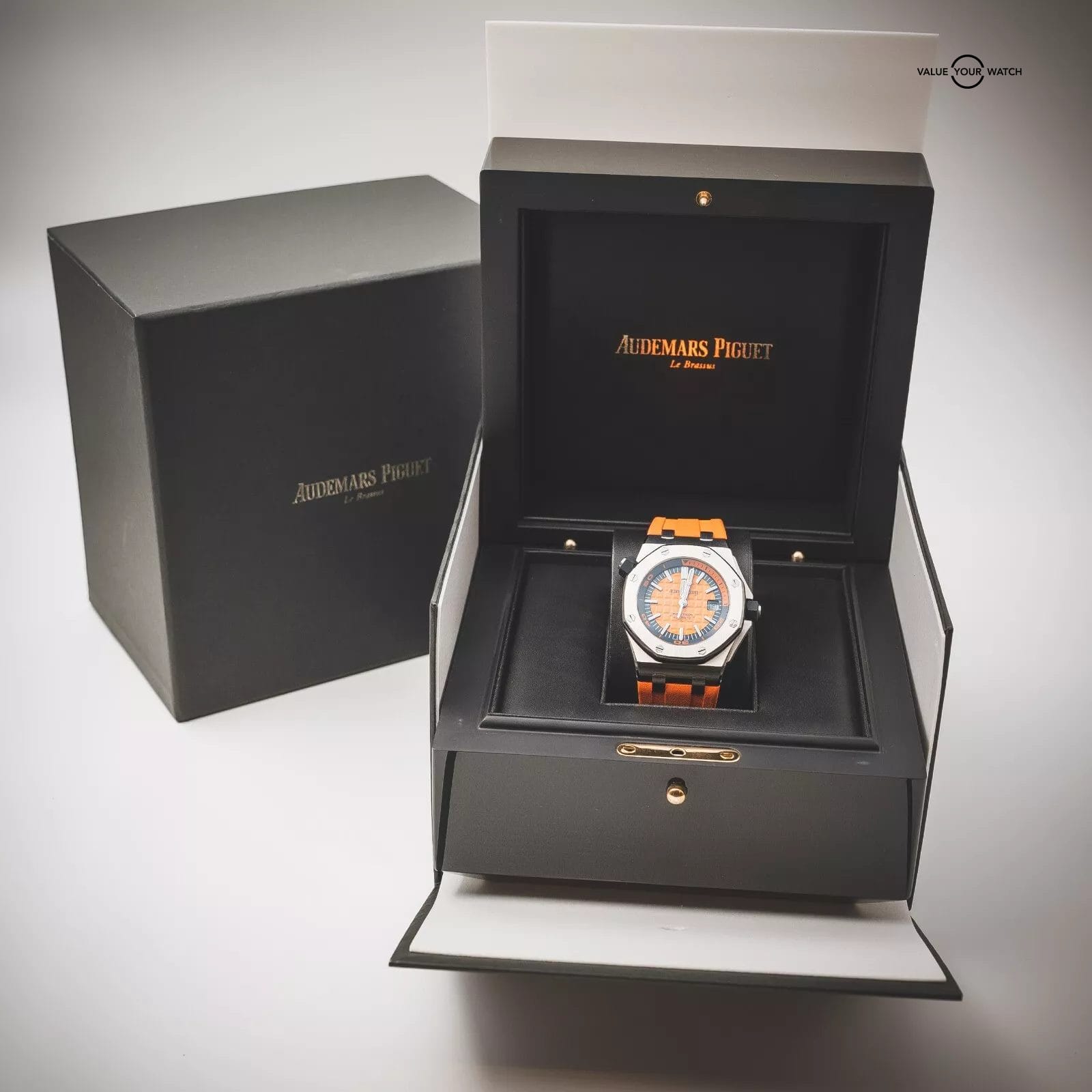 Audemars Piguet Royal Oak Offshore Diver Tangerine Orange 15710ST.OO.A070CA.01 - Image 3