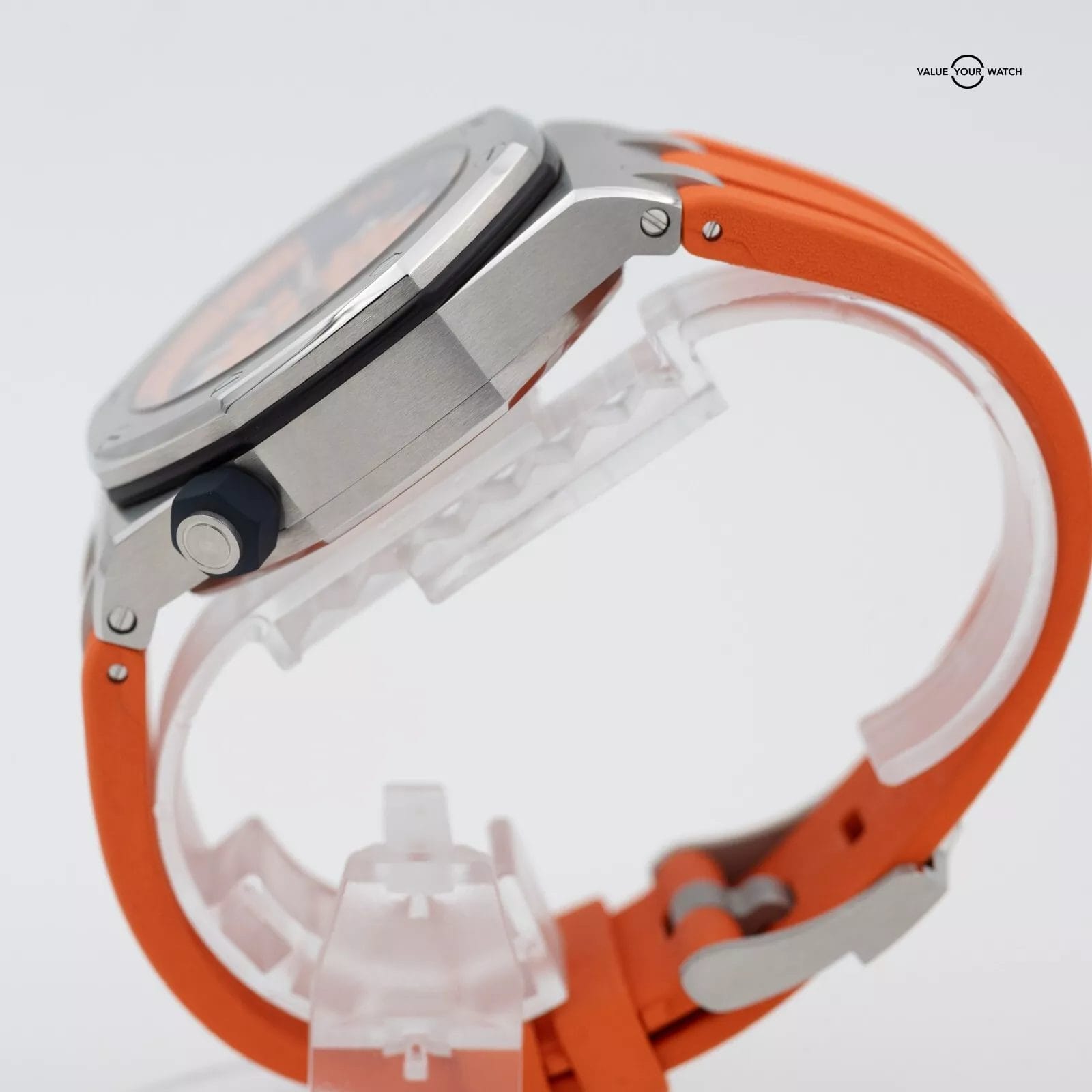 Audemars Piguet Royal Oak Offshore Diver Tangerine Orange 15710ST.OO.A070CA.01 - Image 9