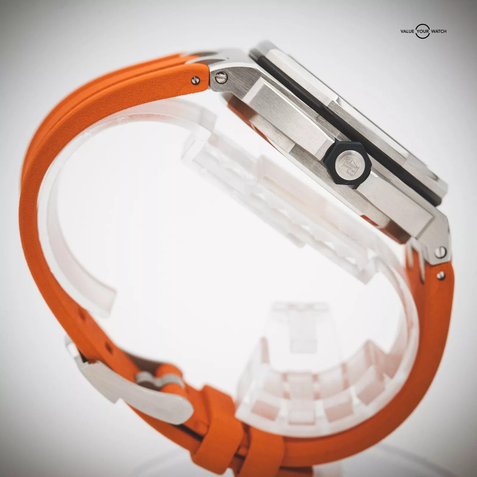 Audemars Piguet Royal Oak Offshore Diver Tangerine Orange 15710ST.OO.A070CA.01 - Image 10