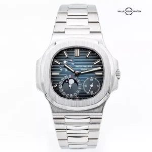 2016 Patek Philippe Nautilus 5712/1A Moonphase Blue Dial 40mm Steel Bracelet