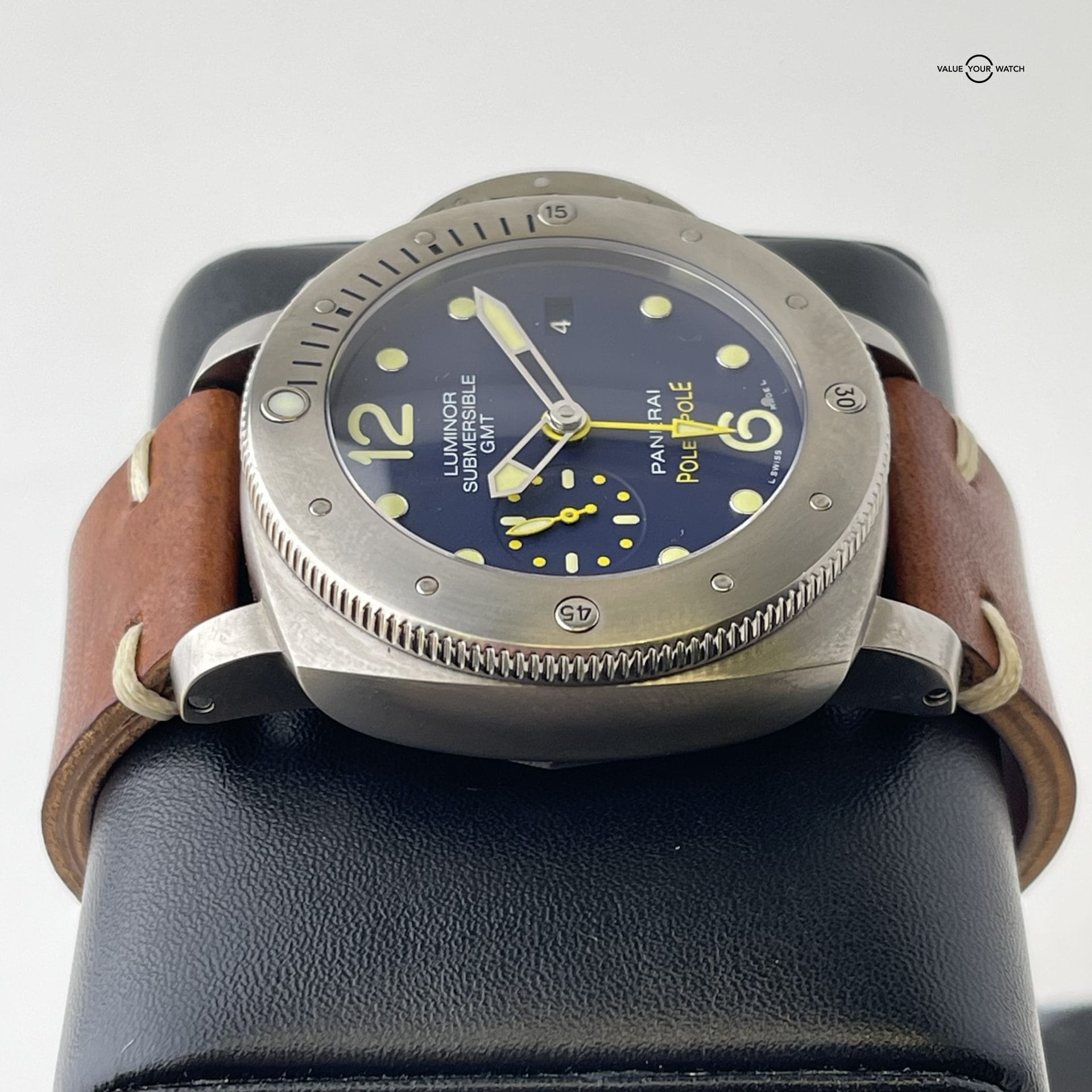 Panerai Luminor Submersible 1950 3 Days GMT Automatic Titanio 'Pole 2 Pole' PAM00719 - Image 13
