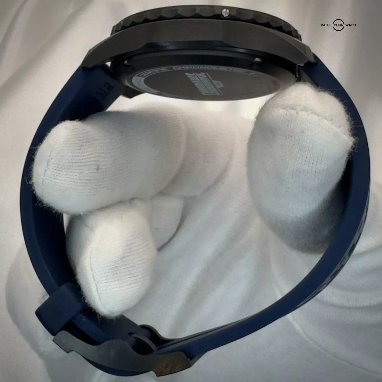 Breitling Endurance Pro X82310 44mm- Two Straps, Limited Edition - Complete Set - Image 8