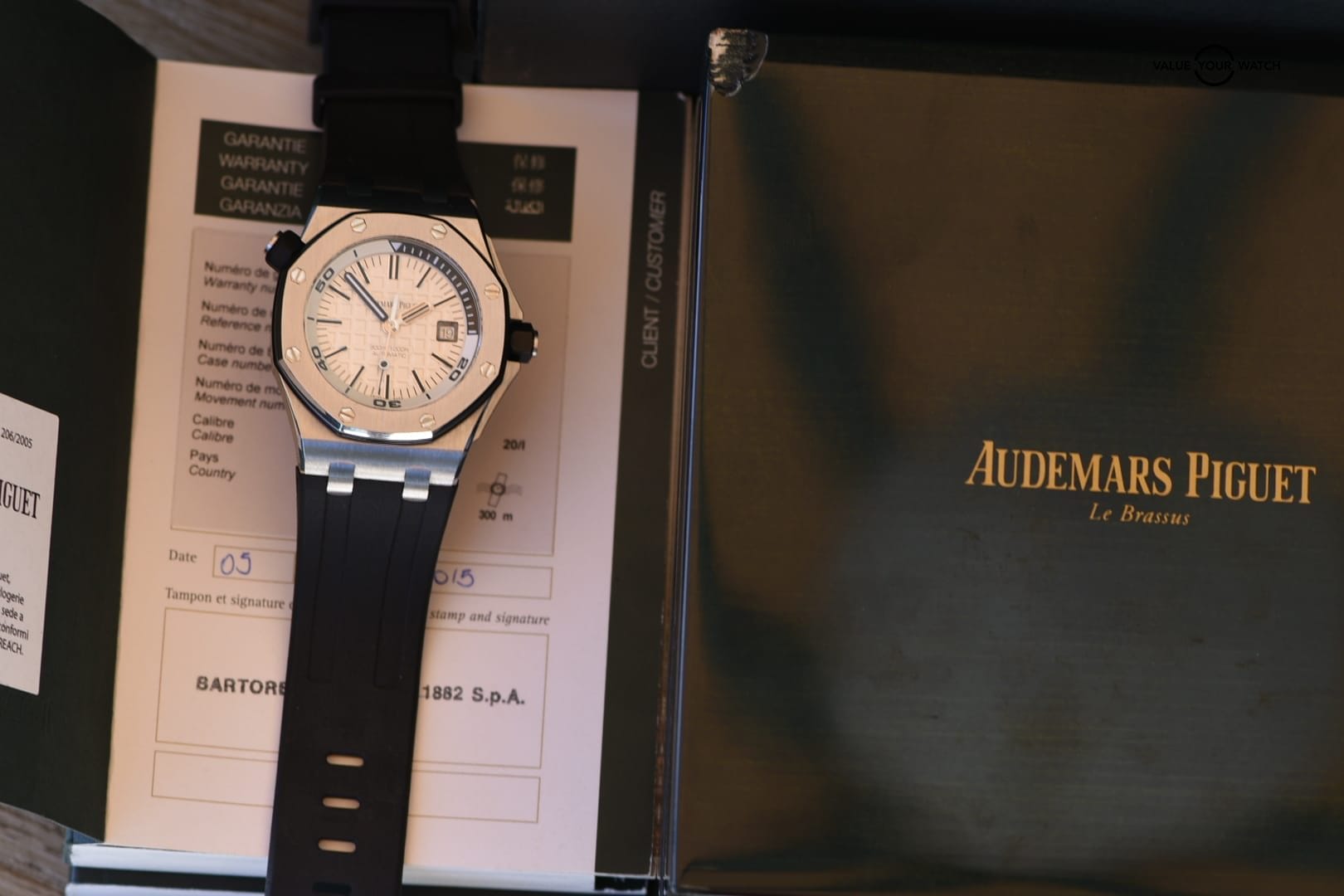 Audemars Piguet Royal Oak Offshore Diver White Dial 42mm - 15710ST.OO.A002CA.02 - Image 10
