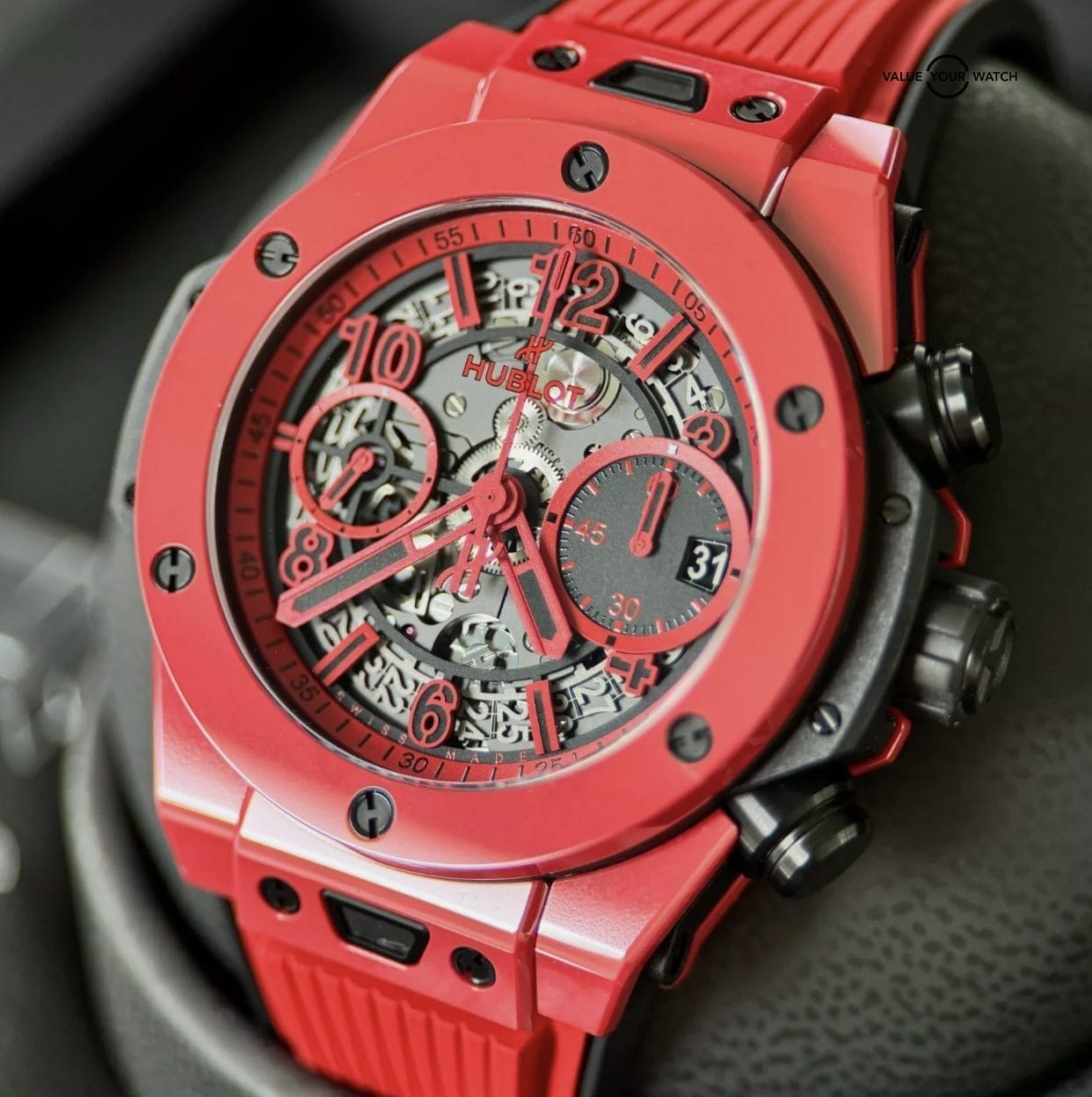 Hublot Big Bang Unico "Red Magic" 42mm Full Set Under Warranty till 2026! - Image 9