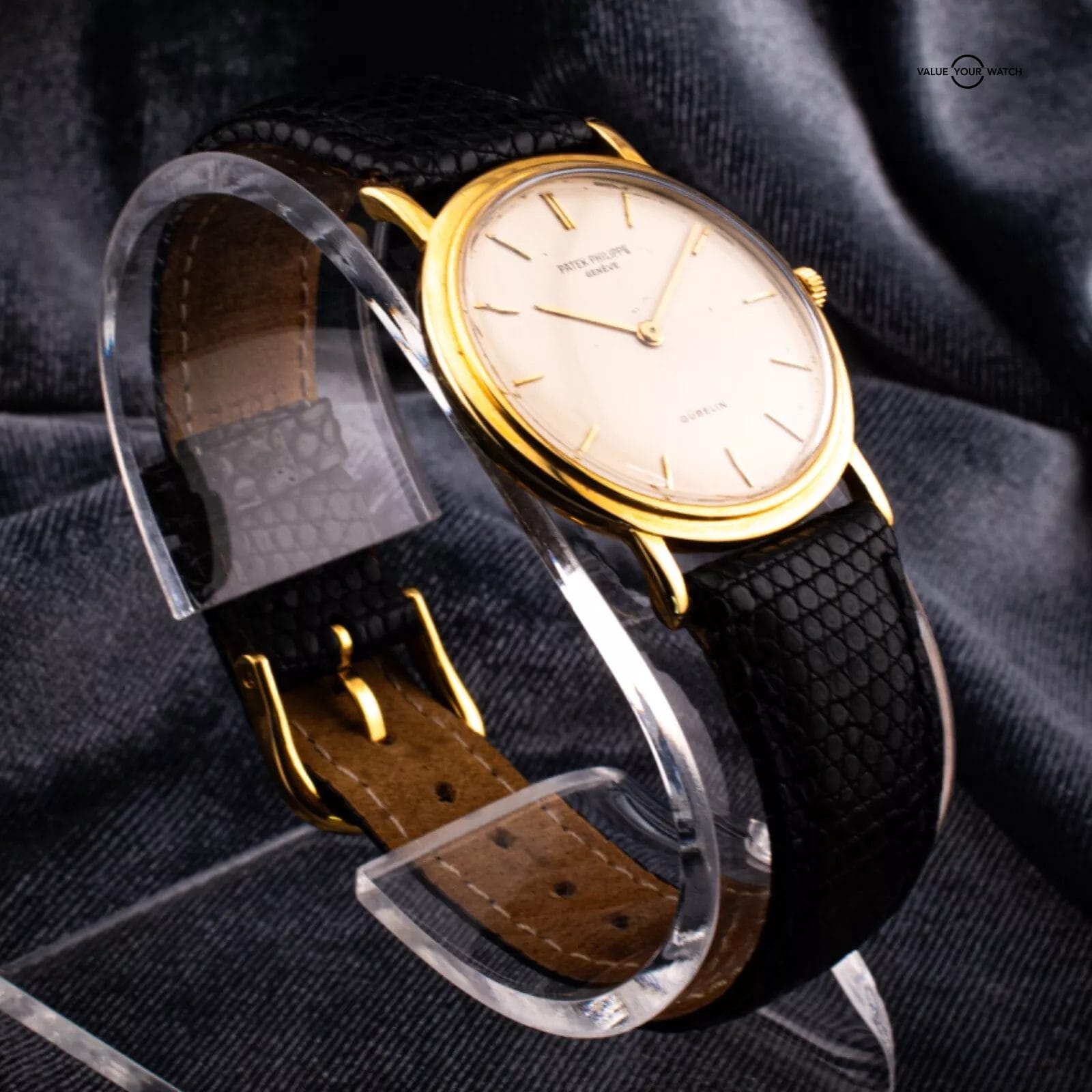 Patek Phillipe Calatrava co-signed Gubelin white dial in 18K gold, Ref. 3520J - Image 3