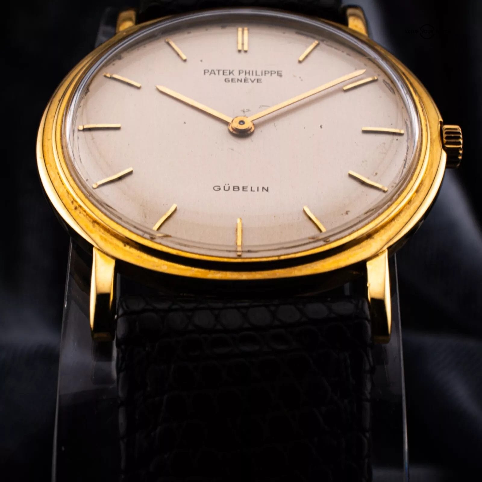 Patek Phillipe Calatrava co-signed Gubelin white dial in 18K gold, Ref. 3520J - Image 10