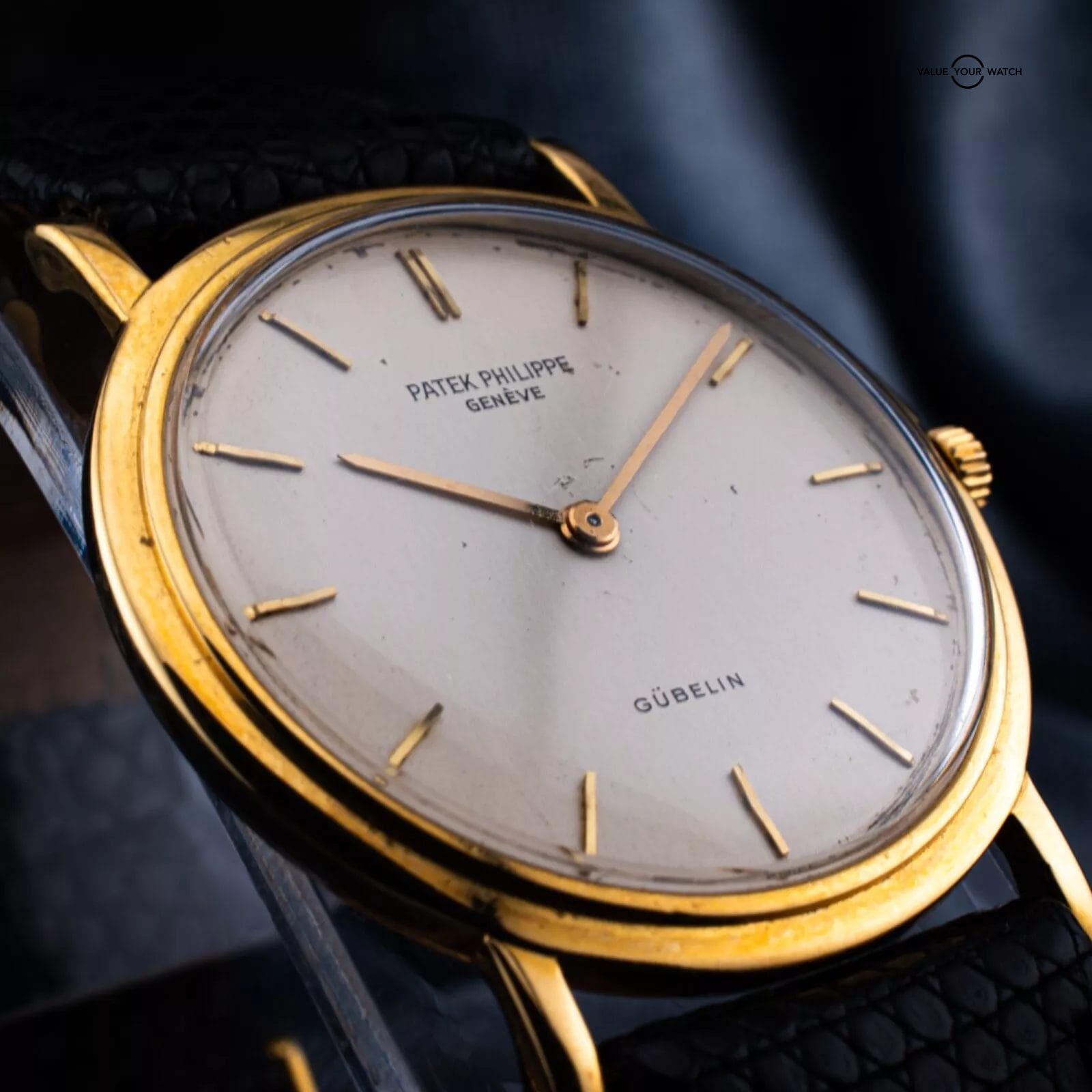 Patek Phillipe Calatrava co-signed Gubelin white dial in 18K gold, Ref. 3520J - Image 11