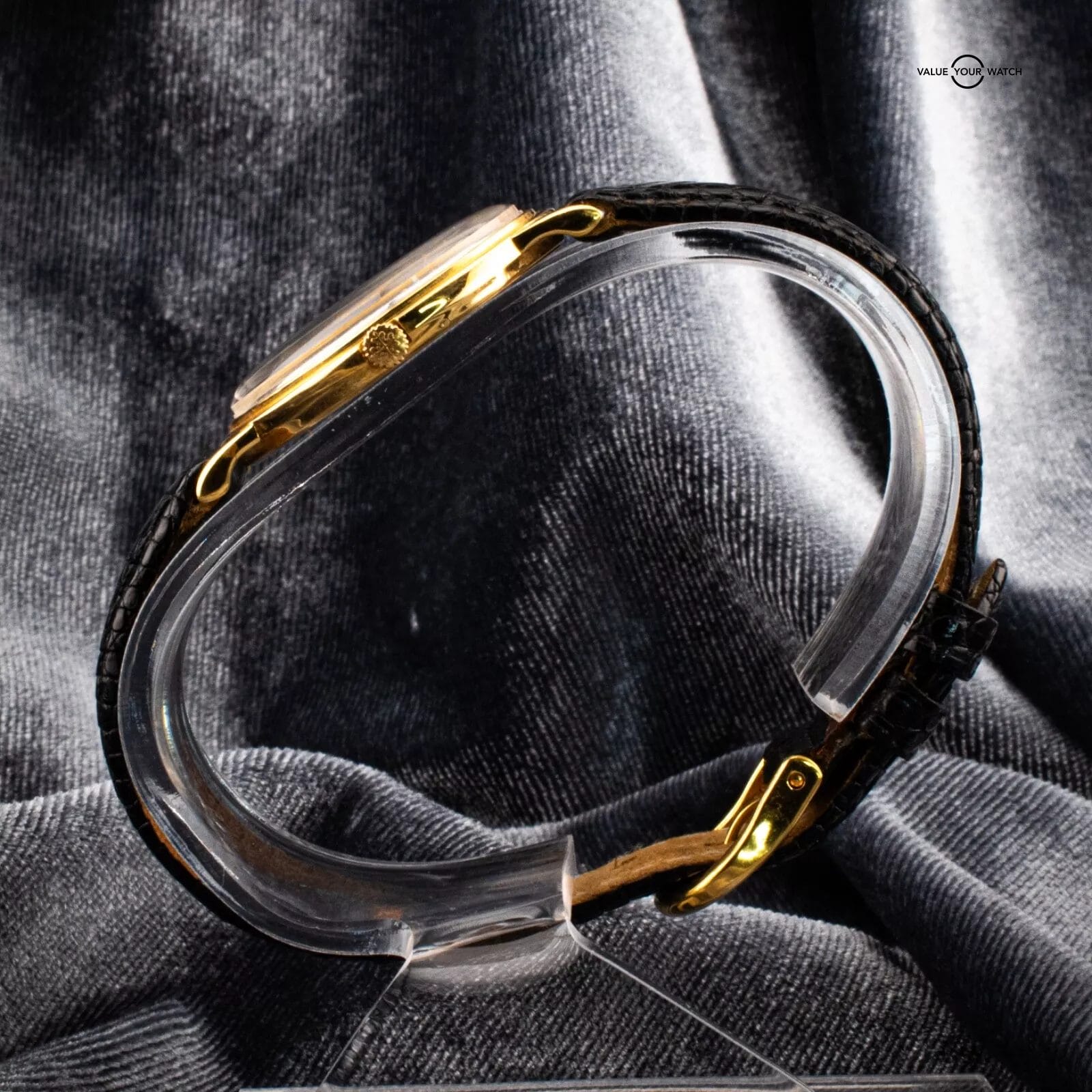 Patek Phillipe Calatrava co-signed Gubelin white dial in 18K gold, Ref. 3520J - Image 14