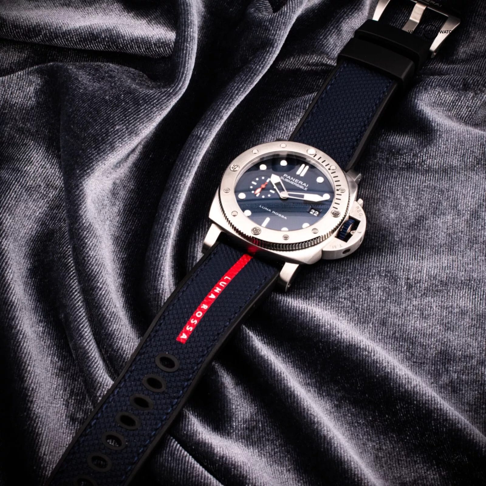 Panerai Submersible Luna Rossa Automatic Limited Edition Watch, PAM01391 - Image 2