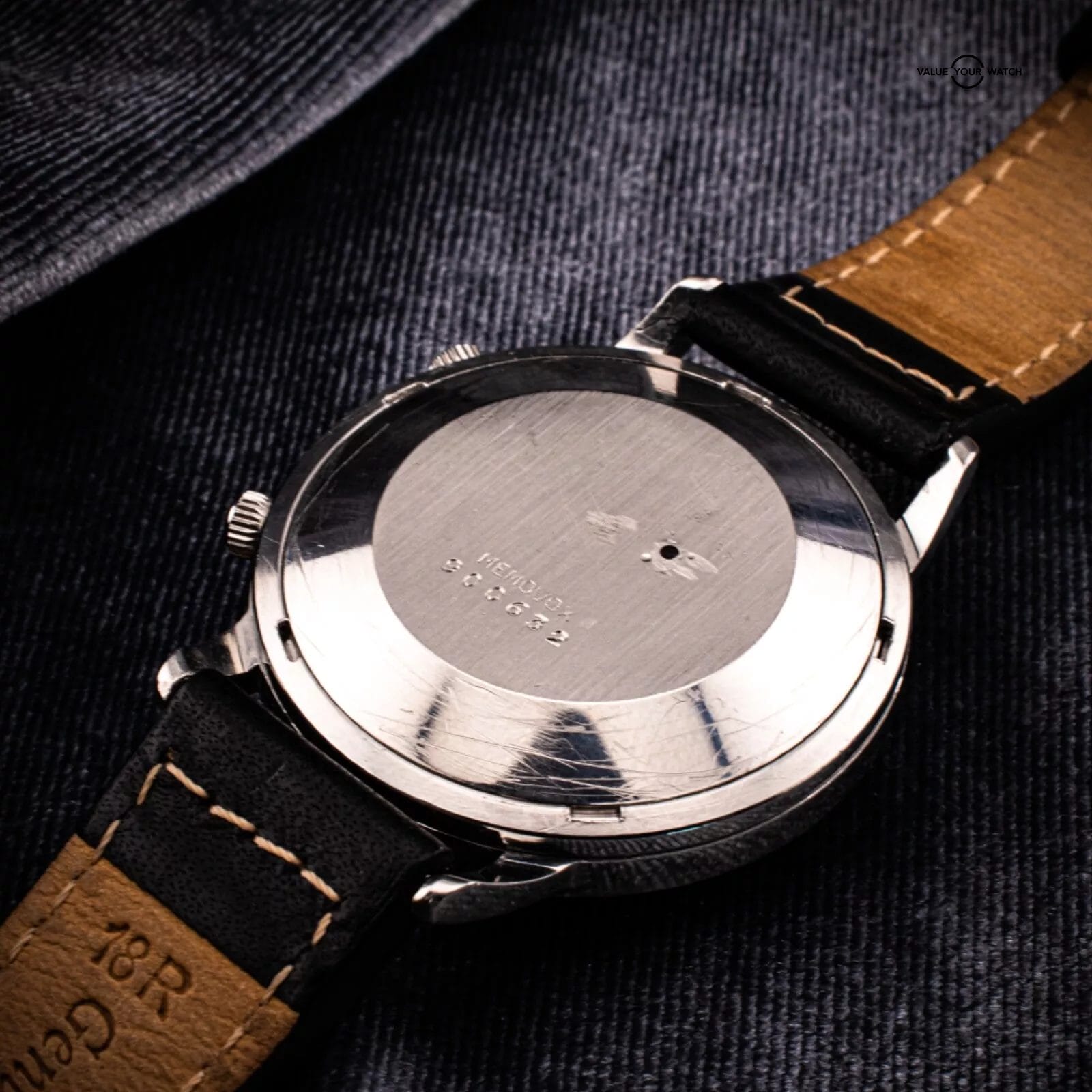 Serviced Vintage Jaeger-LeCoultre JLC Memovox Alarm Watch, cal. 825 - Image 4