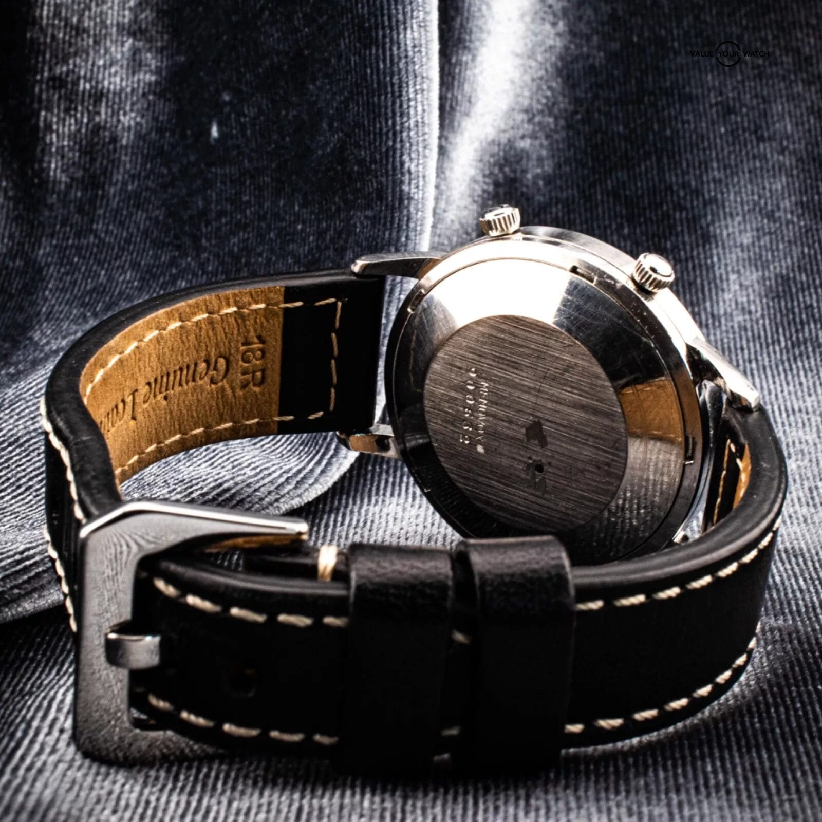 Serviced Vintage Jaeger-LeCoultre JLC Memovox Alarm Watch, cal. 825 - Image 5