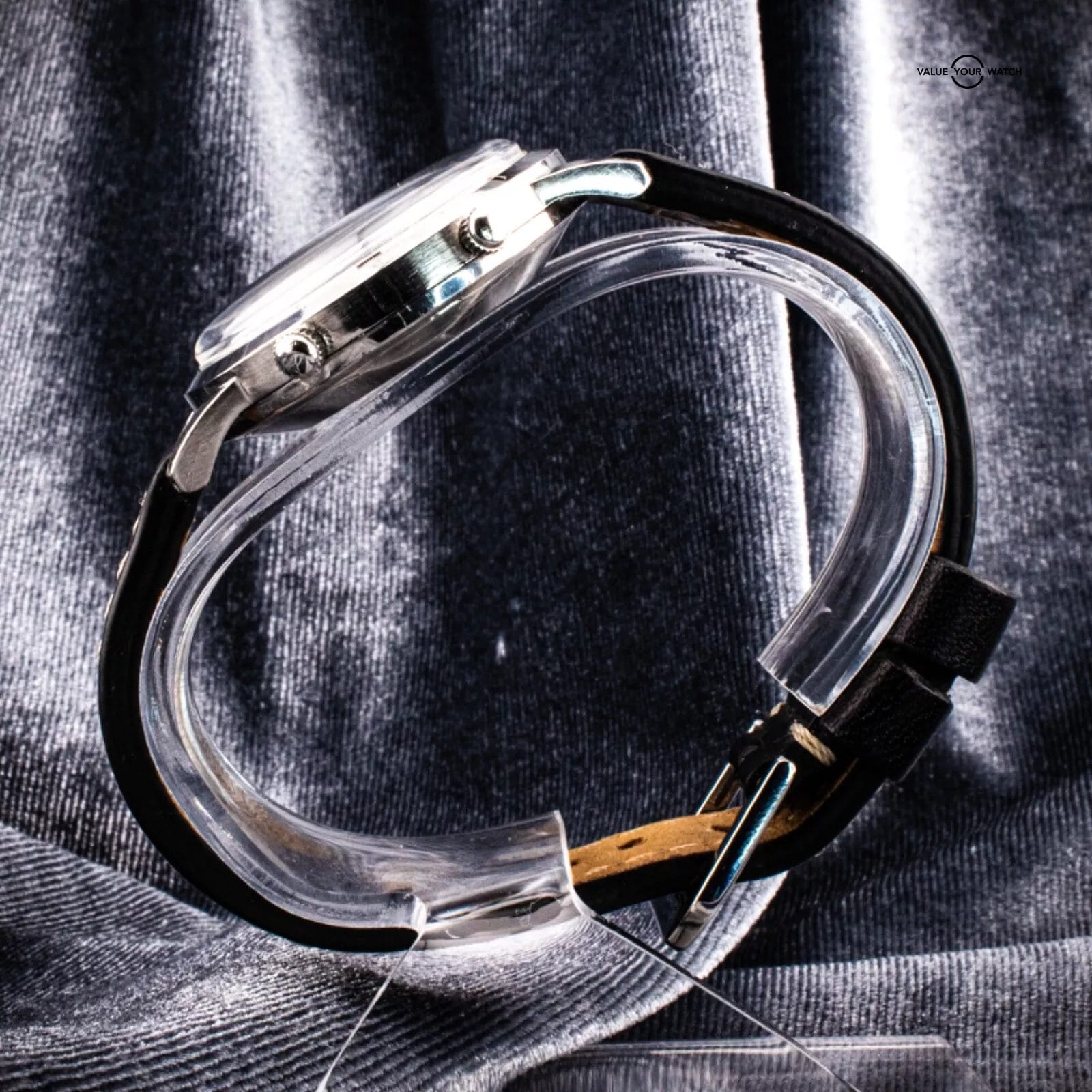 Serviced Vintage Jaeger-LeCoultre JLC Memovox Alarm Watch, cal. 825 - Image 11