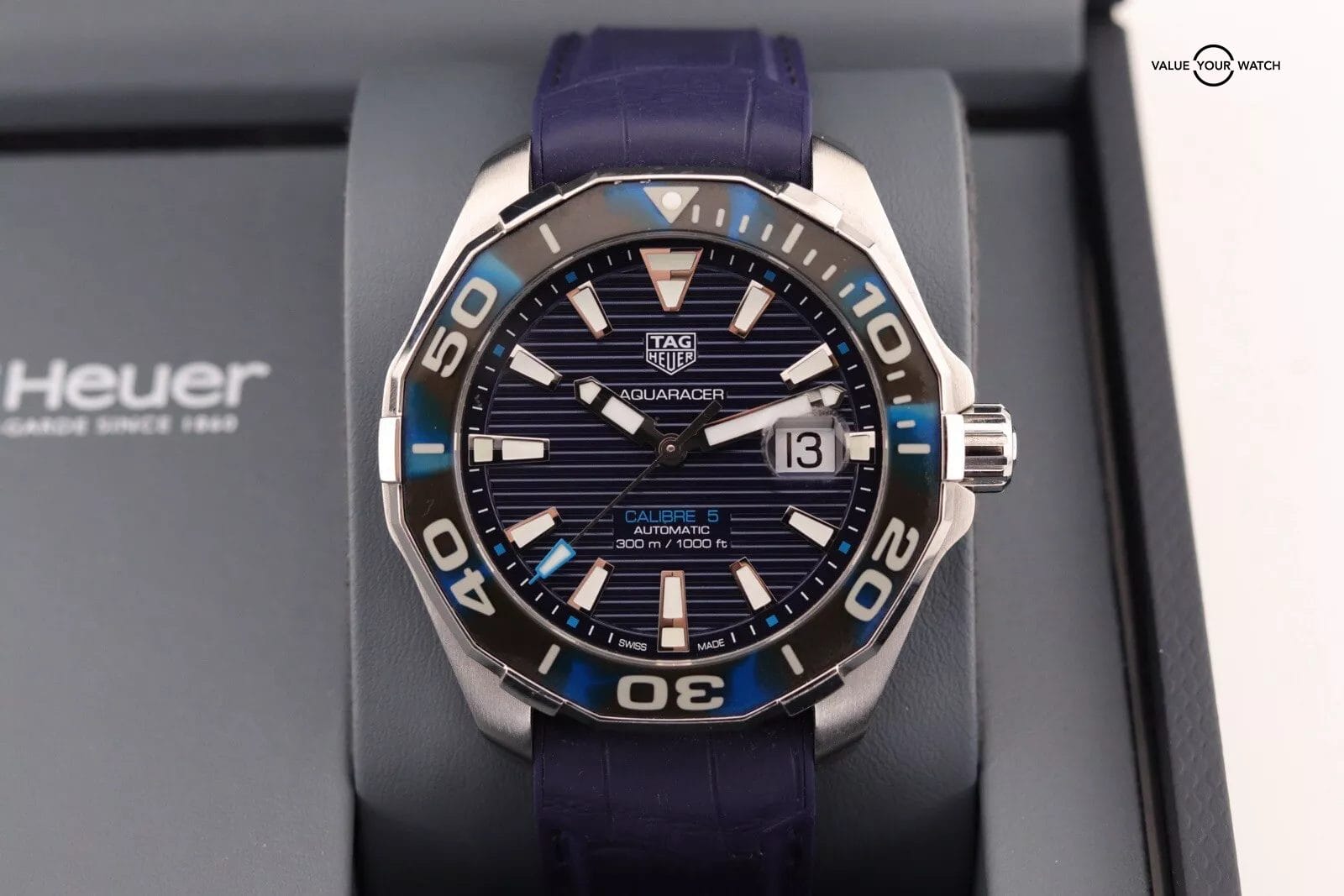 TAG Heuer Aquaracer Blue Men's Blue Strap Watch - WAY201P