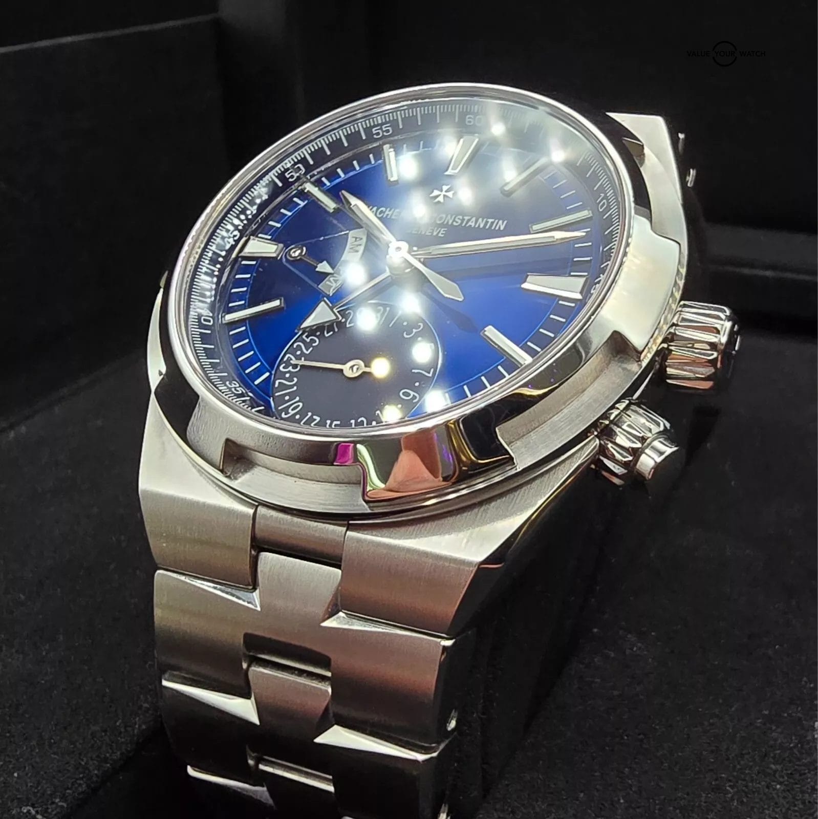 Vacheron Constantin Overseas Dual Time Blue Dial 7900V- Full set 2021! - Image 7