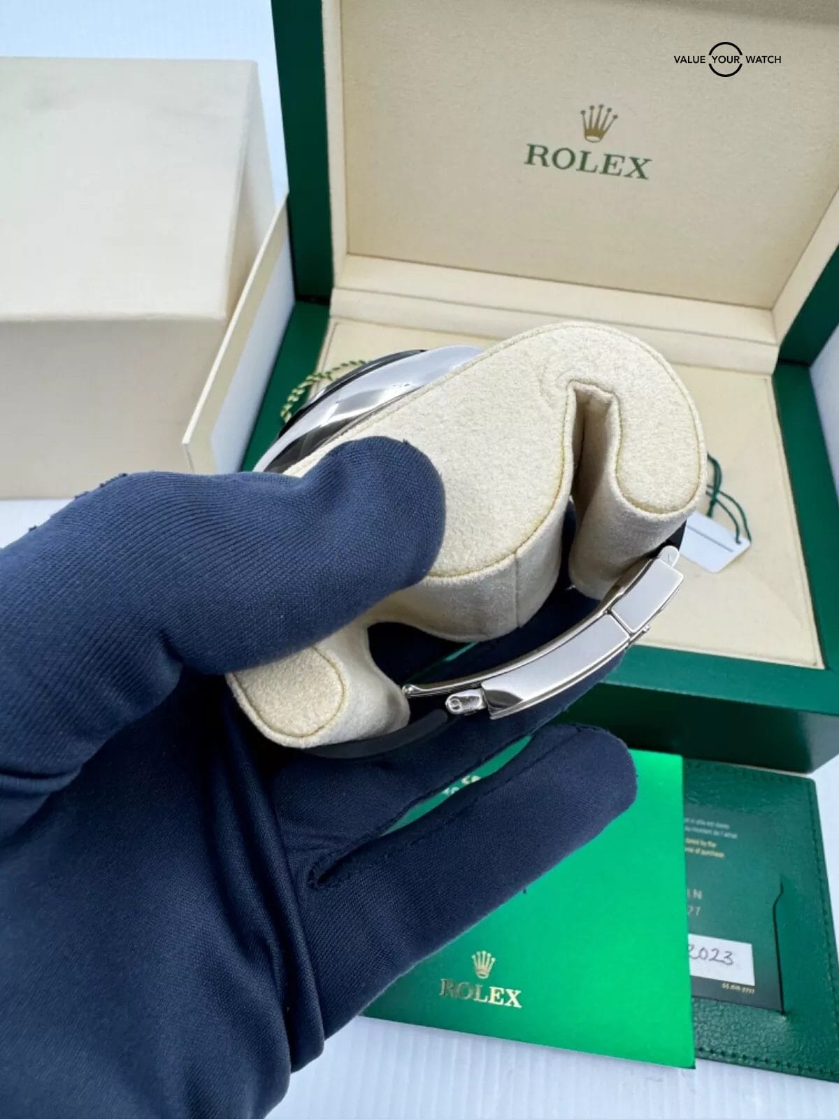 2023 Complete Rolex Cosmograph Daytona 40mm 116519LN White Gold Ghost Grey Dial - Image 7