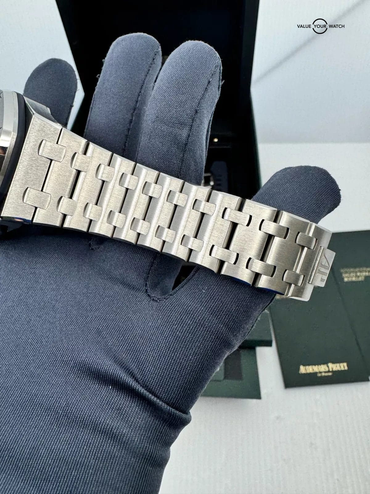 2021 MINT Audemars Piguet Royal Oak Offshore Beast Flyback Cal 26238ST Blue Dial - Image 5