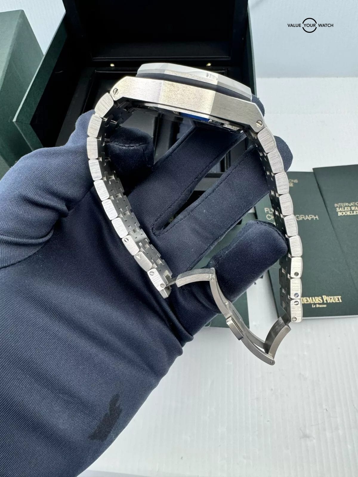 2021 MINT Audemars Piguet Royal Oak Offshore Beast Flyback Cal 26238ST Blue Dial - Image 6