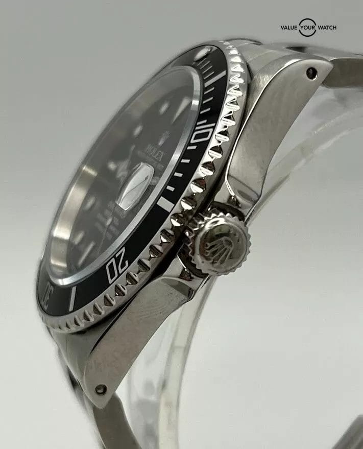 Rolex Submariner Date 16610 40mm 1998 Box Papers Fresh Service - Image 4