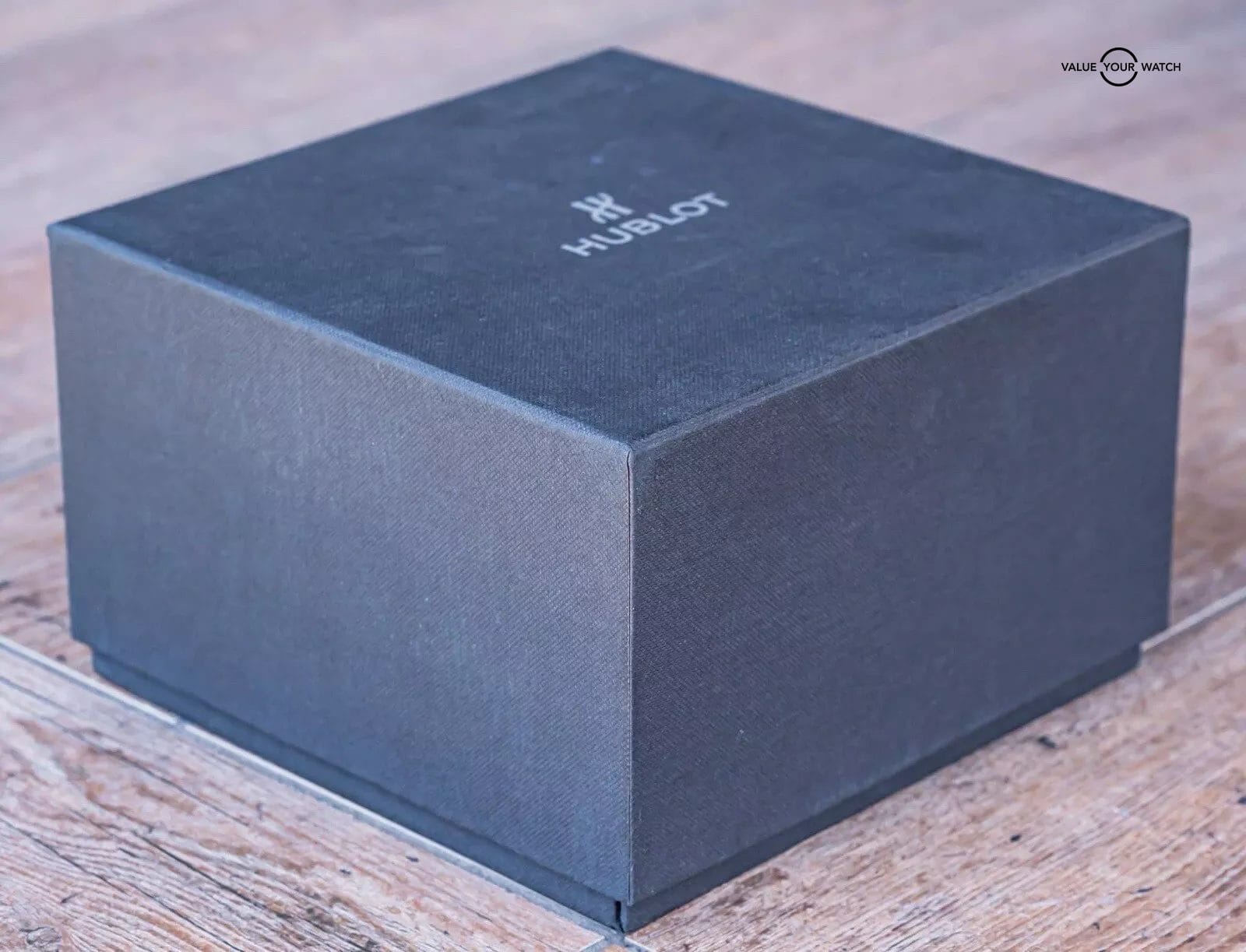 Hublot Classic Fusion Chronograph Titanium 45 mm Black Complete 521.NX.1171.LR - Image 11