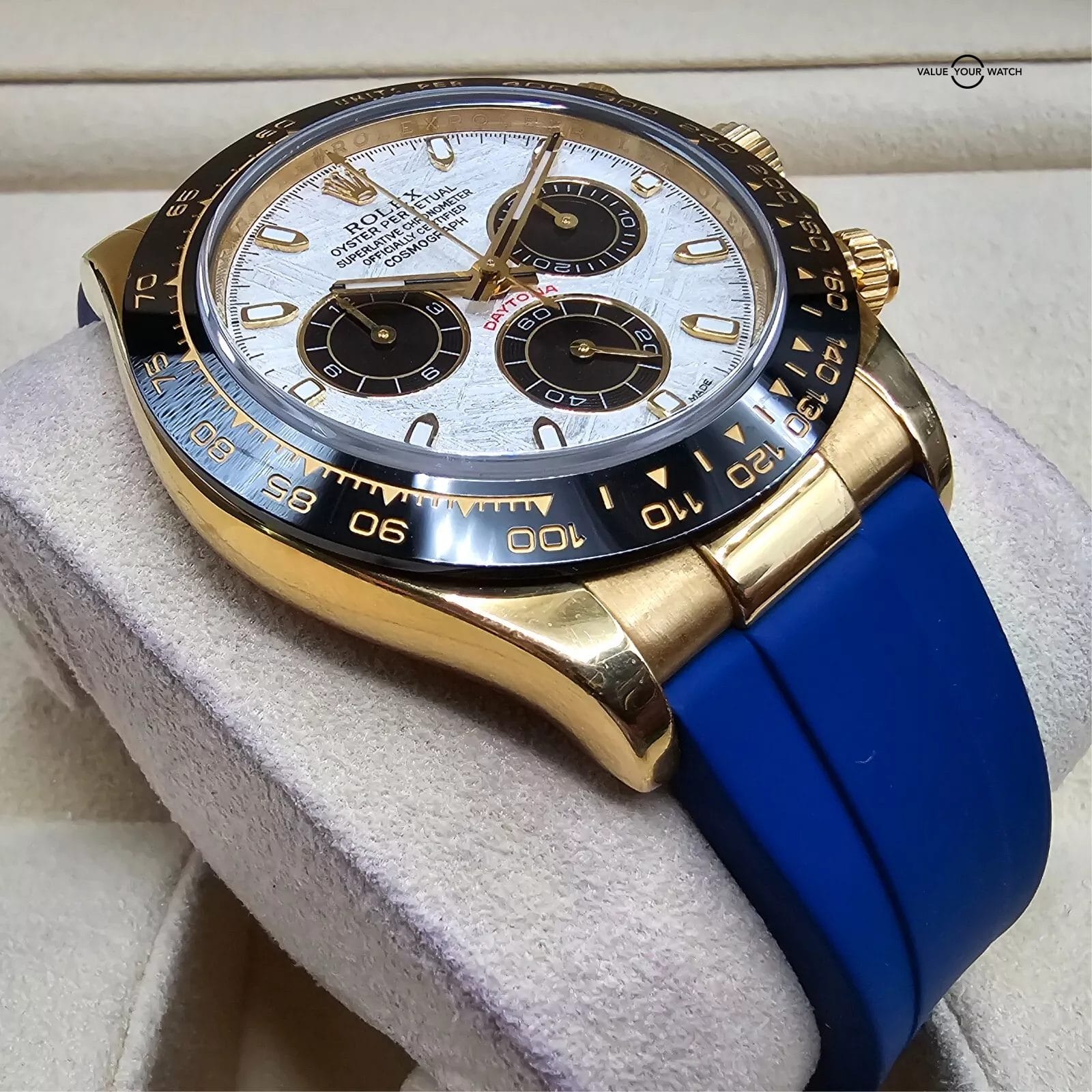 Rolex Daytona Yellow Gold on rubber strap, Custom Meteorite Dial Ceramic Bezel - Image 3