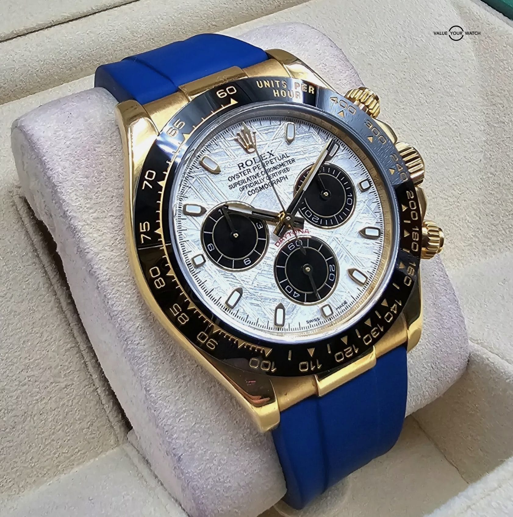 Rolex Daytona Yellow Gold on rubber strap, Custom Meteorite Dial Ceramic Bezel - Image 5