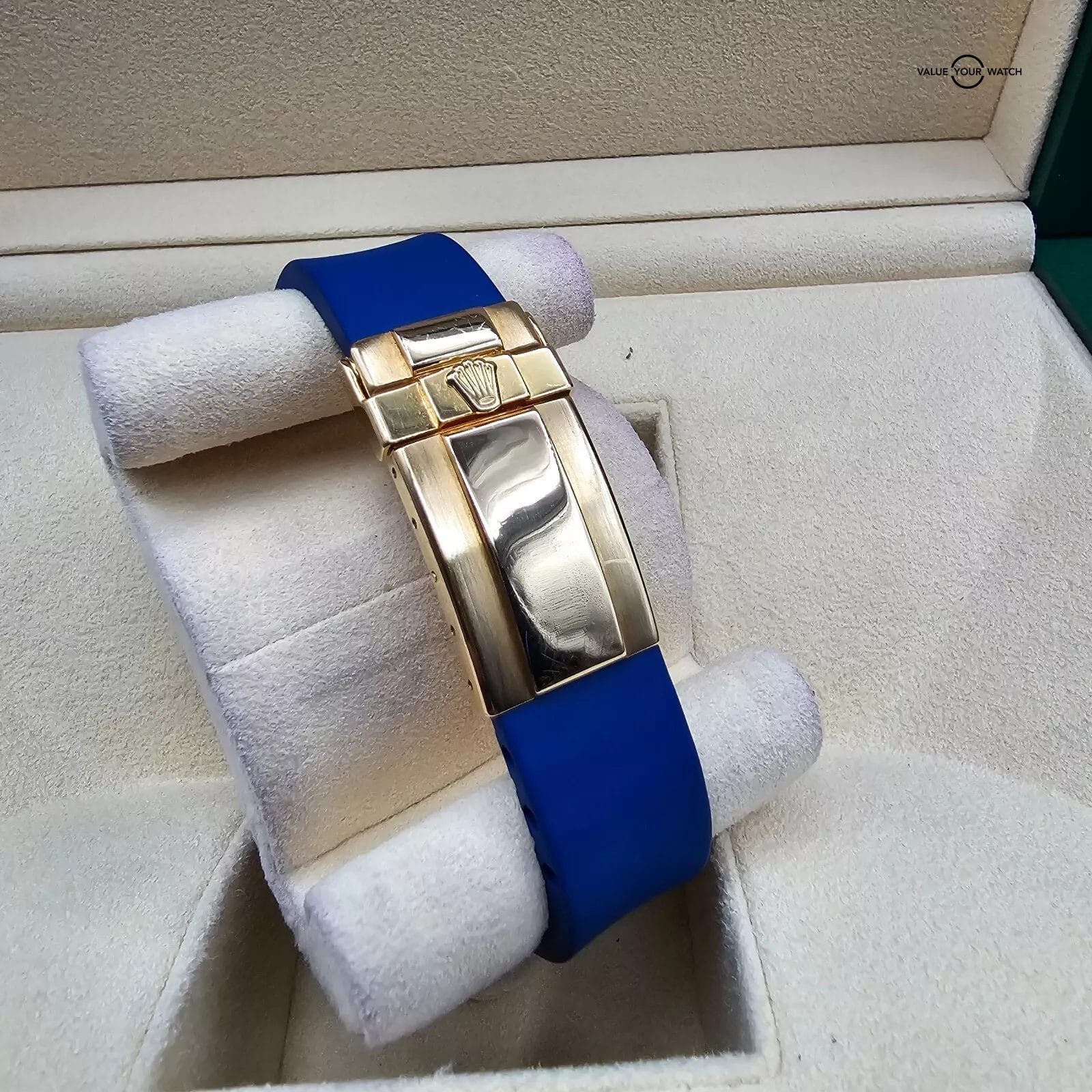 Rolex Daytona Yellow Gold on rubber strap, Custom Meteorite Dial Ceramic Bezel - Image 7