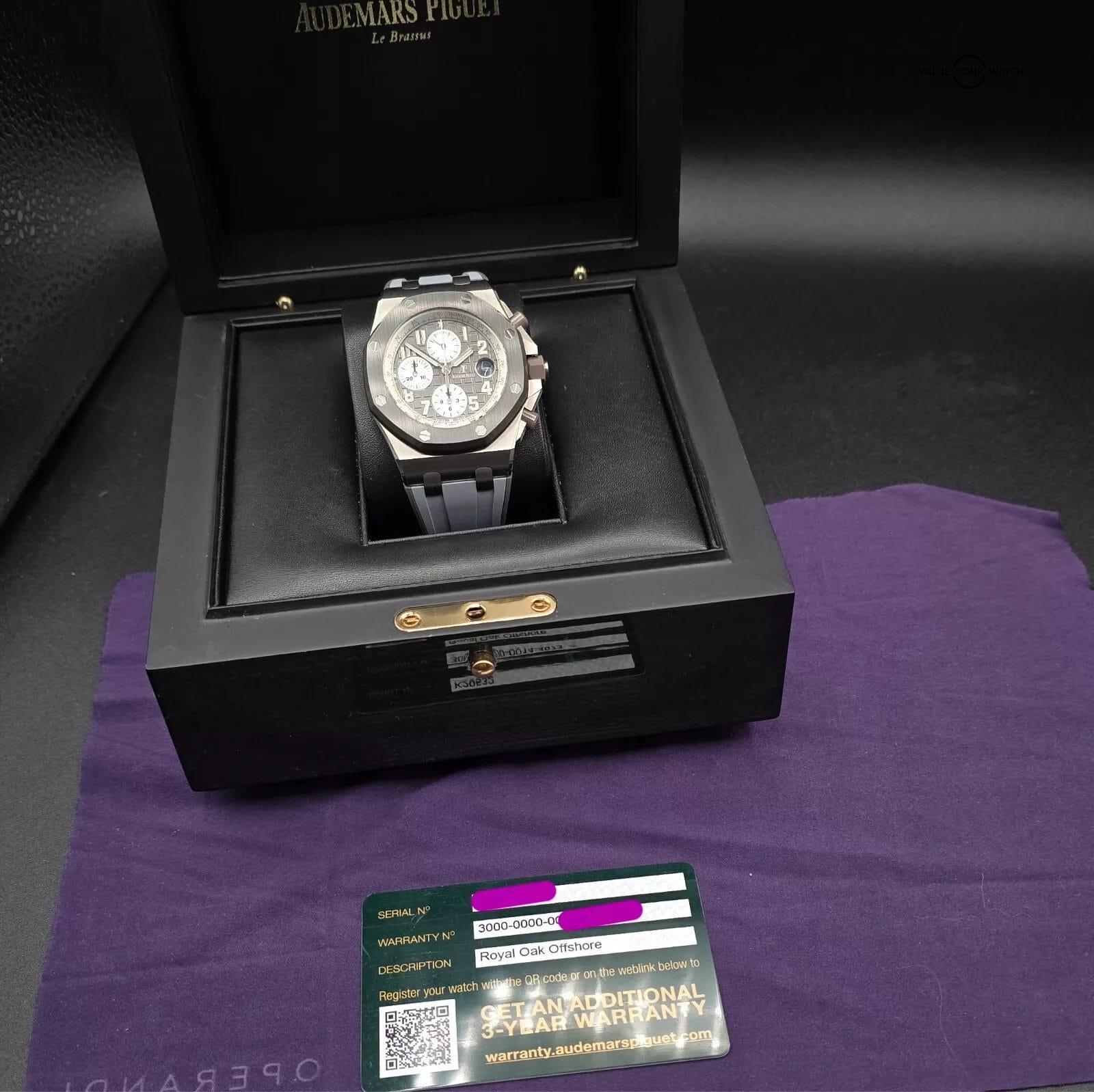 Audemars Piguet Royal Oak Offshore, AP Ghost: Titanium and ceramic, serviced! - Image 4