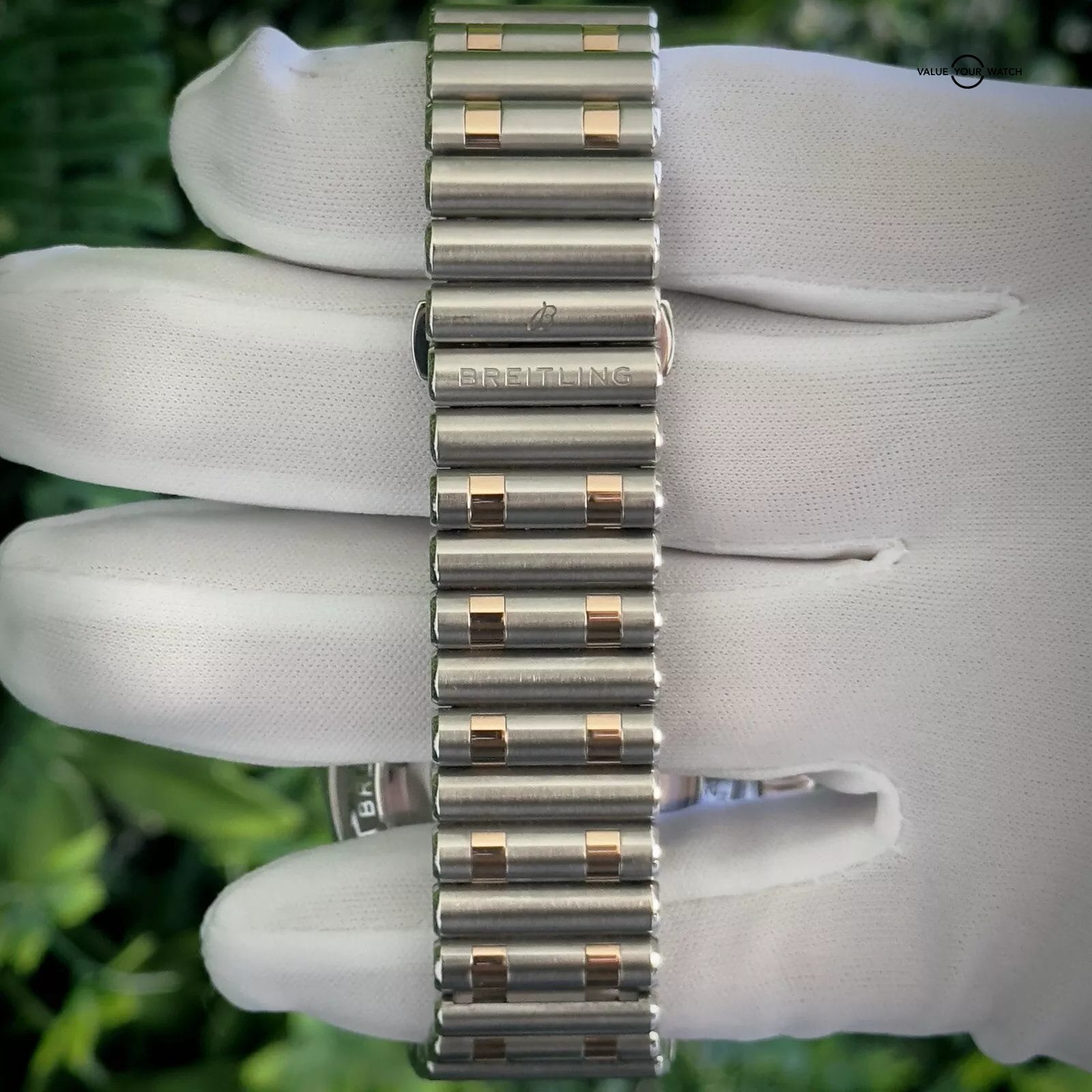 Breitling Chronomat B01 42mm $14k MSRP 18k Gold & Rouleaux Bracelet Steel UB0134 - Image 9