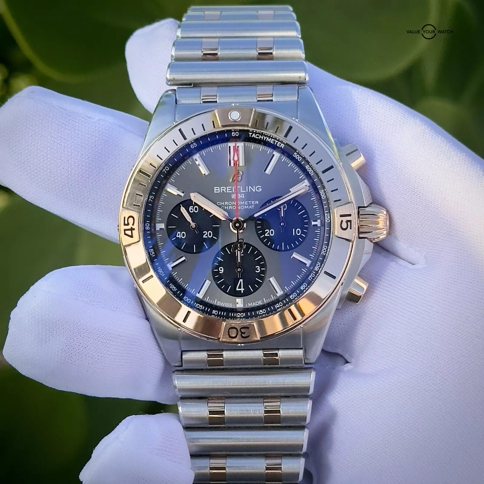 Breitling Chronomat B01 42mm $14k MSRP 18k Gold & Rouleaux Bracelet Steel UB0134 - Image 10