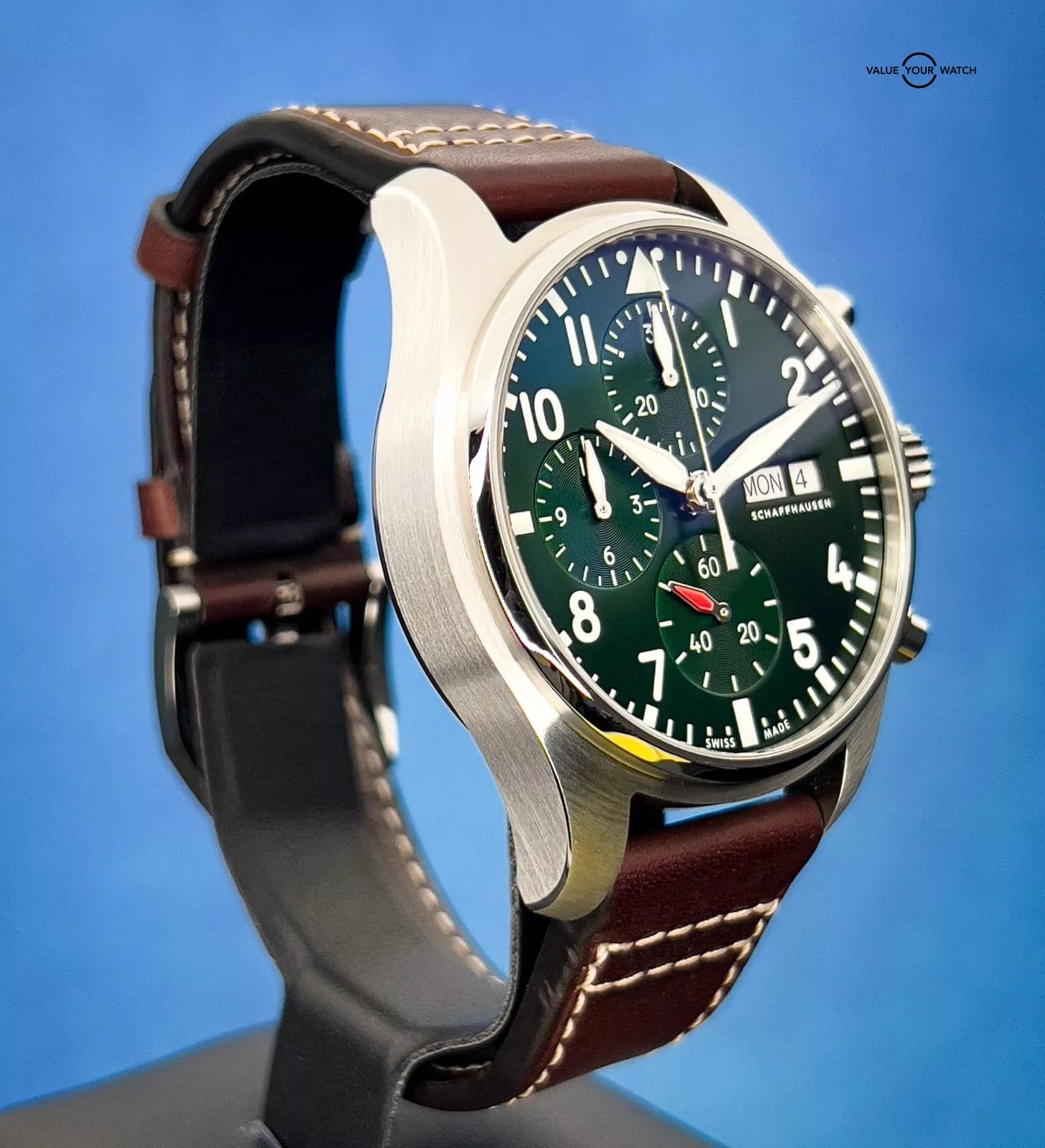 IWC Pilot's Watch GreenDial Chronograph Men's Watch Box & Papers IW388103 - Image 5