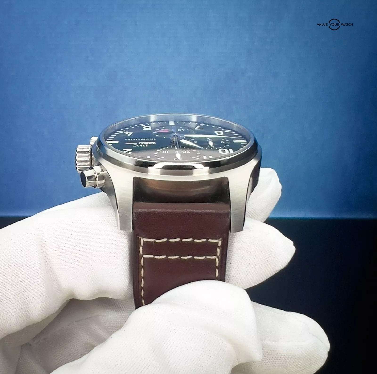 IWC Pilot's Watch GreenDial Chronograph Men's Watch Box & Papers IW388103 - Image 8