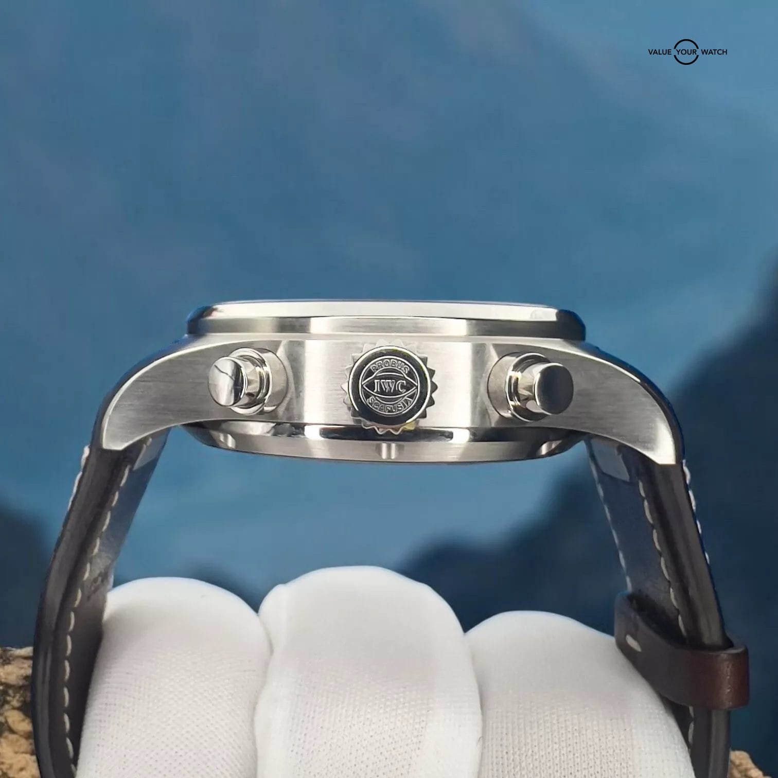 IWC Pilot's Watch GreenDial Chronograph Men's Watch Box & Papers IW388103 - Image 11