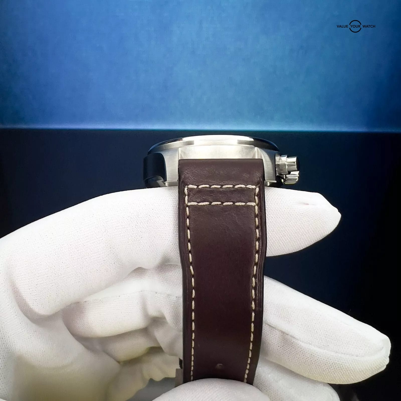 IWC Pilot's Watch GreenDial Chronograph Men's Watch Box & Papers IW388103 - Image 14