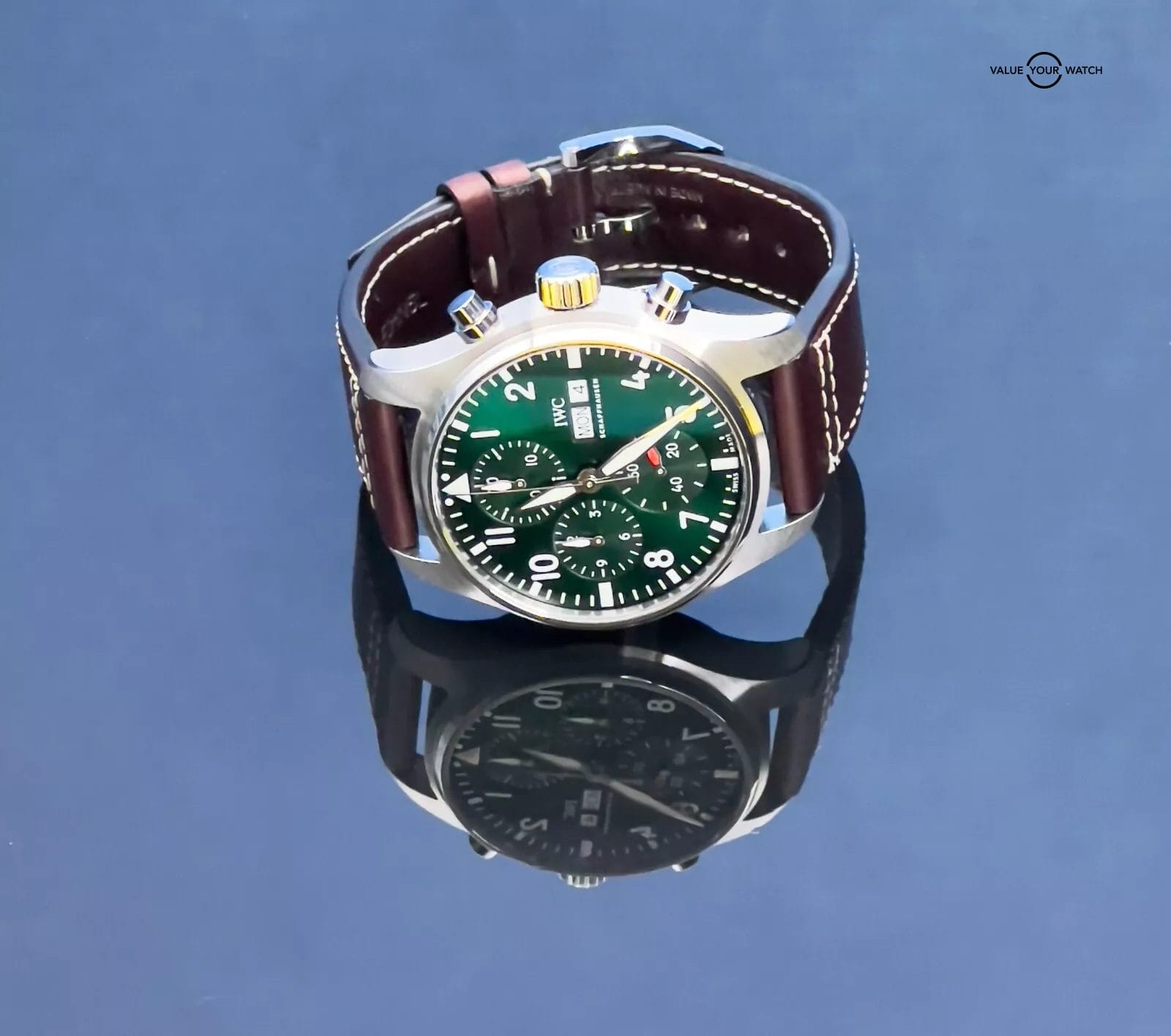 IWC Pilot's Watch GreenDial Chronograph Men's Watch Box & Papers IW388103 - Image 15