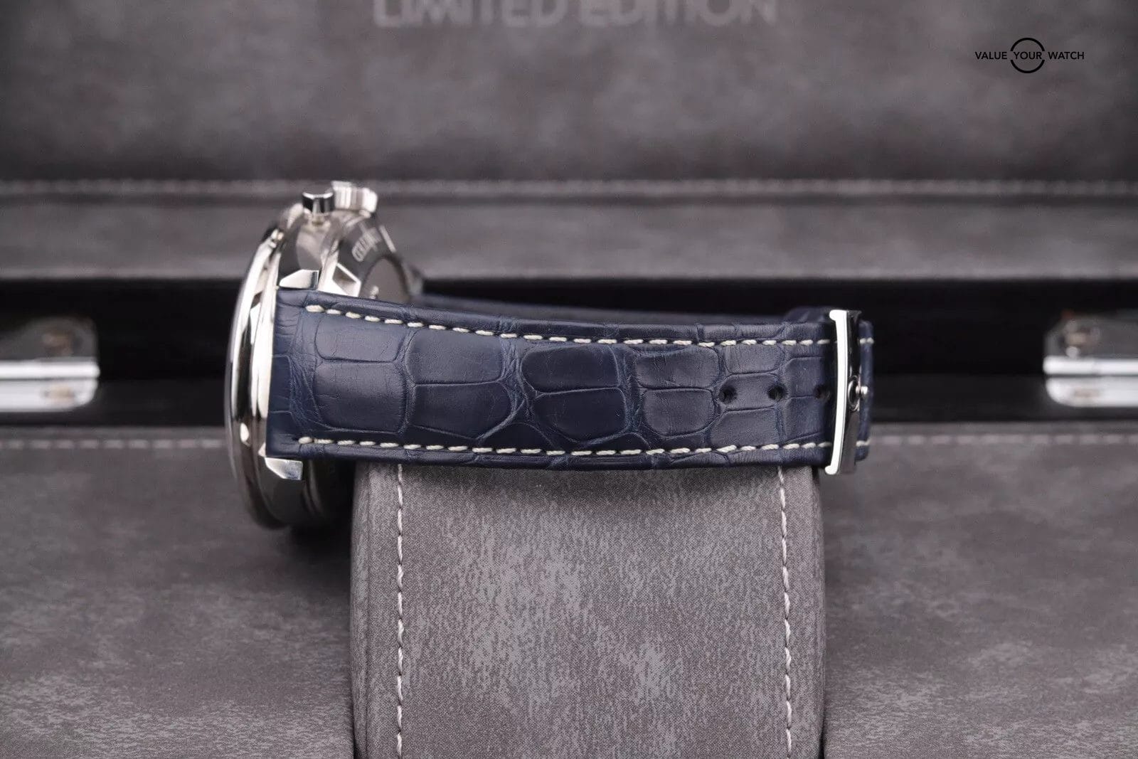 Omega Speedmaster CK2998 | 311.33.40.30.02.001 | Limited Edition Set - Image 4