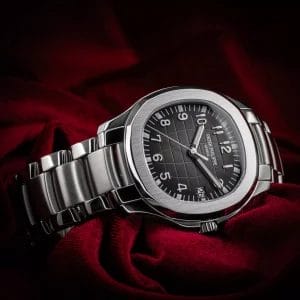 Patek Philippe Aquanaut Steel Black Dial 40mm MINT Box &amp; Papers 5167/1A-001