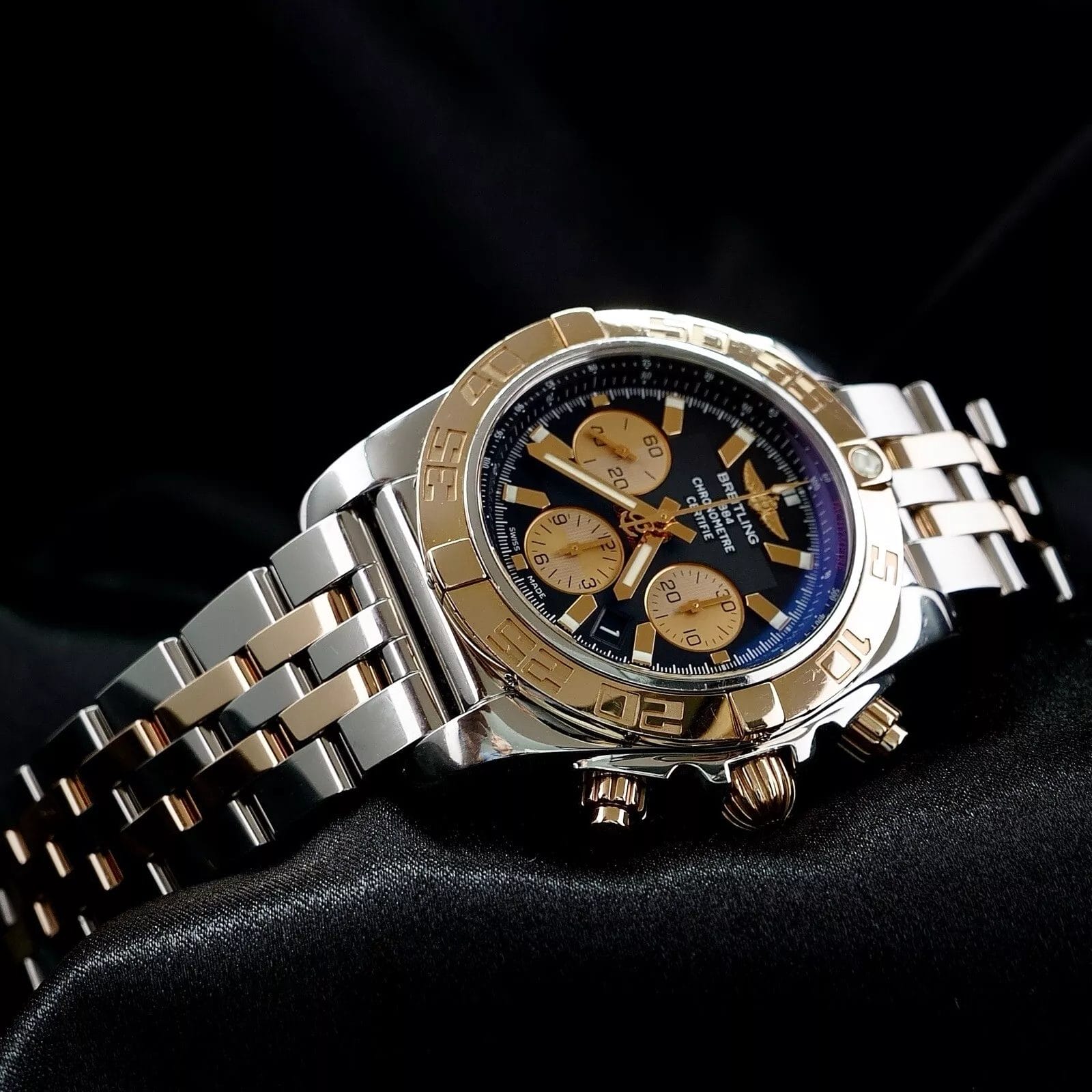 Breitling Chronomat 44mm Gold/Steel Bracelet, Complete Set, CB011012 Black Dial - Image 5