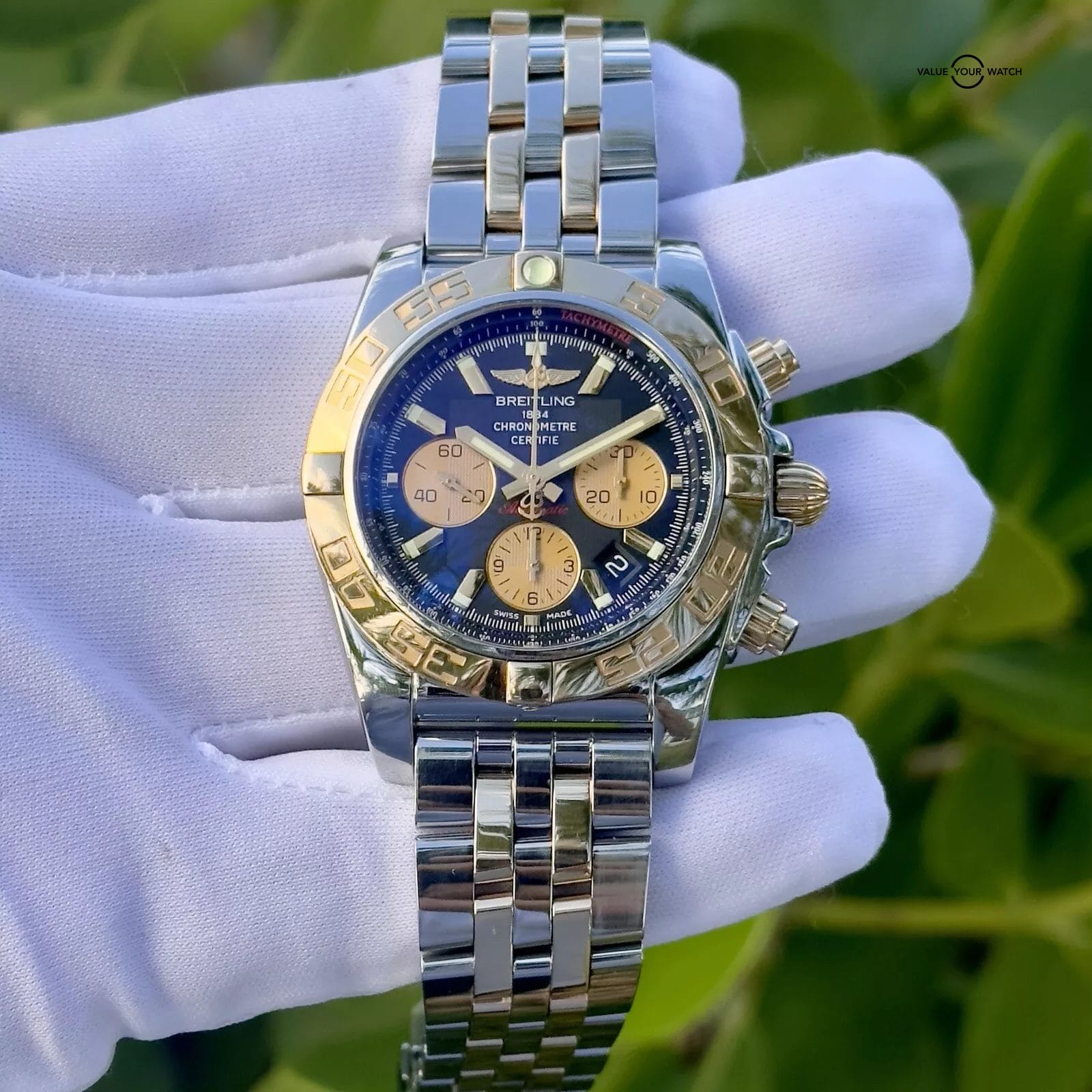 Breitling Chronomat 44mm Gold/Steel Bracelet, Complete Set, CB011012 Black Dial - Image 8