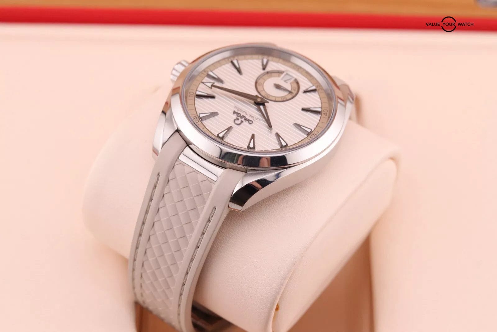 Omega Seamaster Aqua Terra Small Seconds Silver 41mm 220.12.41.21.02.005 B&P - Image 16