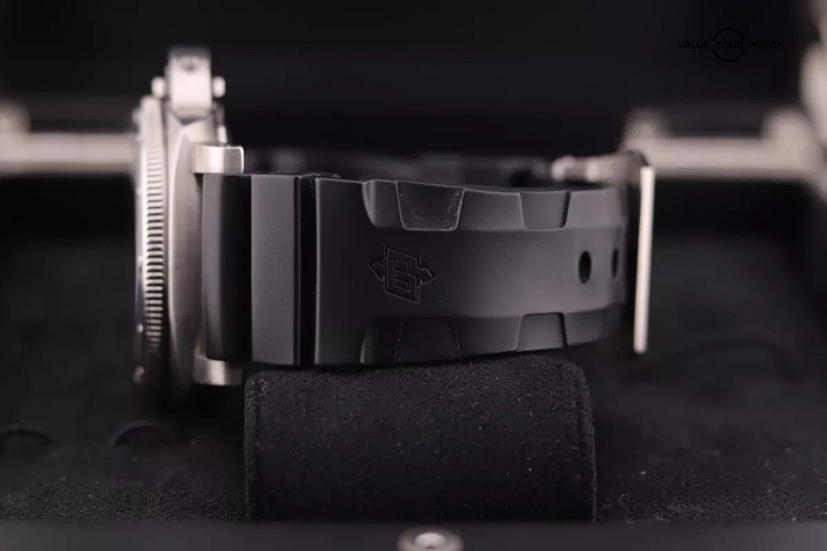 Panerai Luminor Submersible PAM1305 Titanium 47mm Black Dial with Box/Papers - Image 8