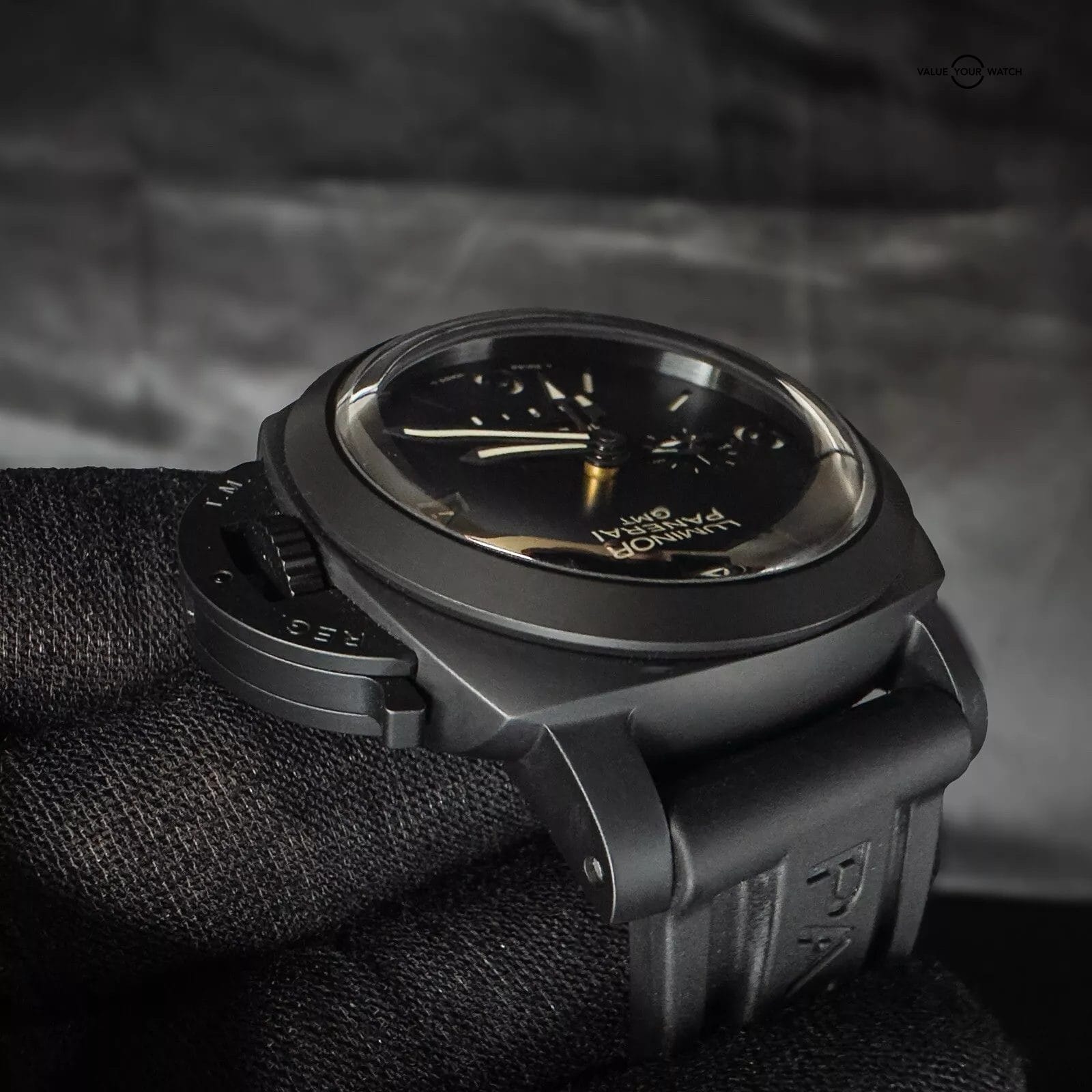 Panerai Luminor 1950 10 Days GMT Ceramica PAM 00335 w Box / Papers & Extra Strap - Image 10