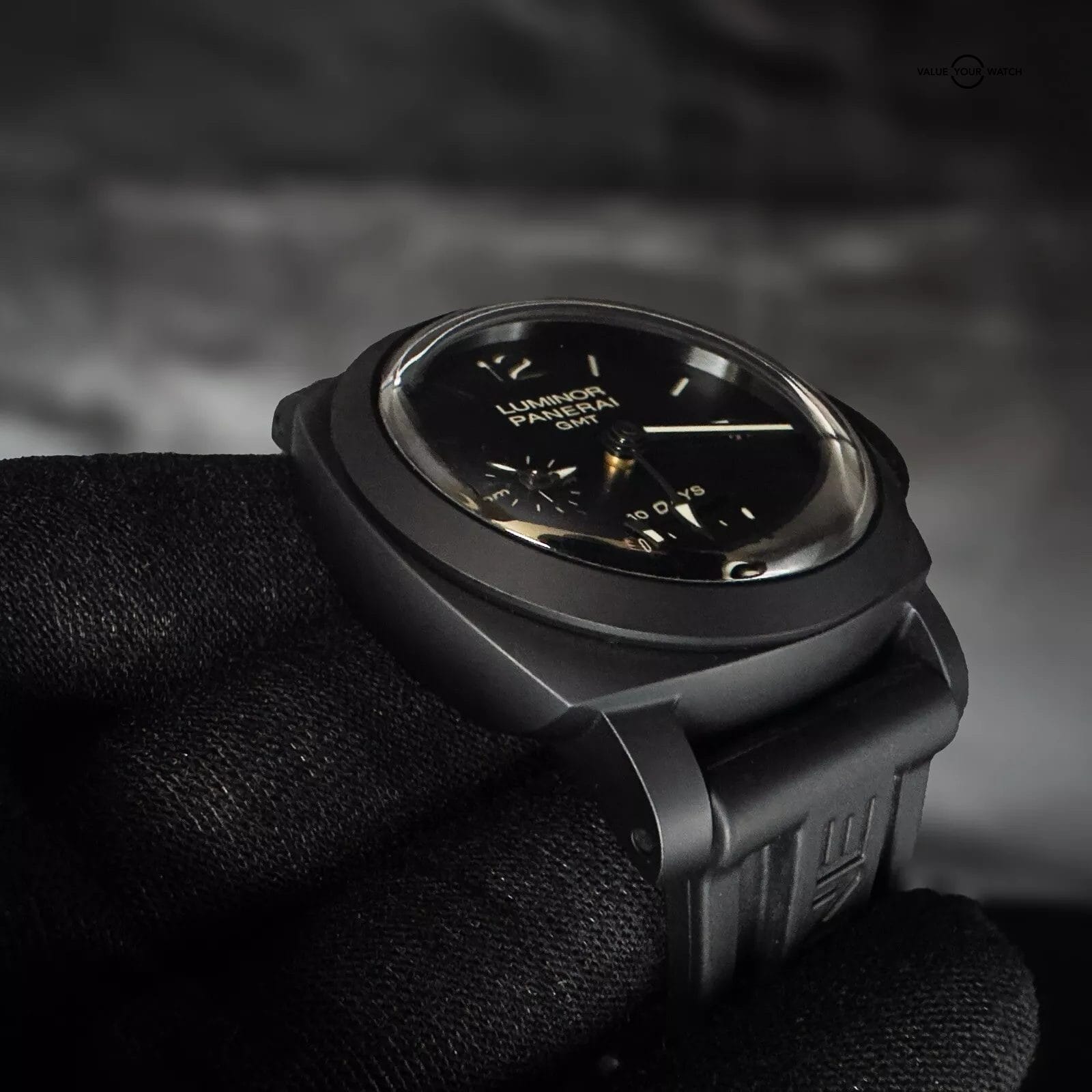 Panerai Luminor 1950 10 Days GMT Ceramica PAM 00335 w Box / Papers & Extra Strap - Image 12