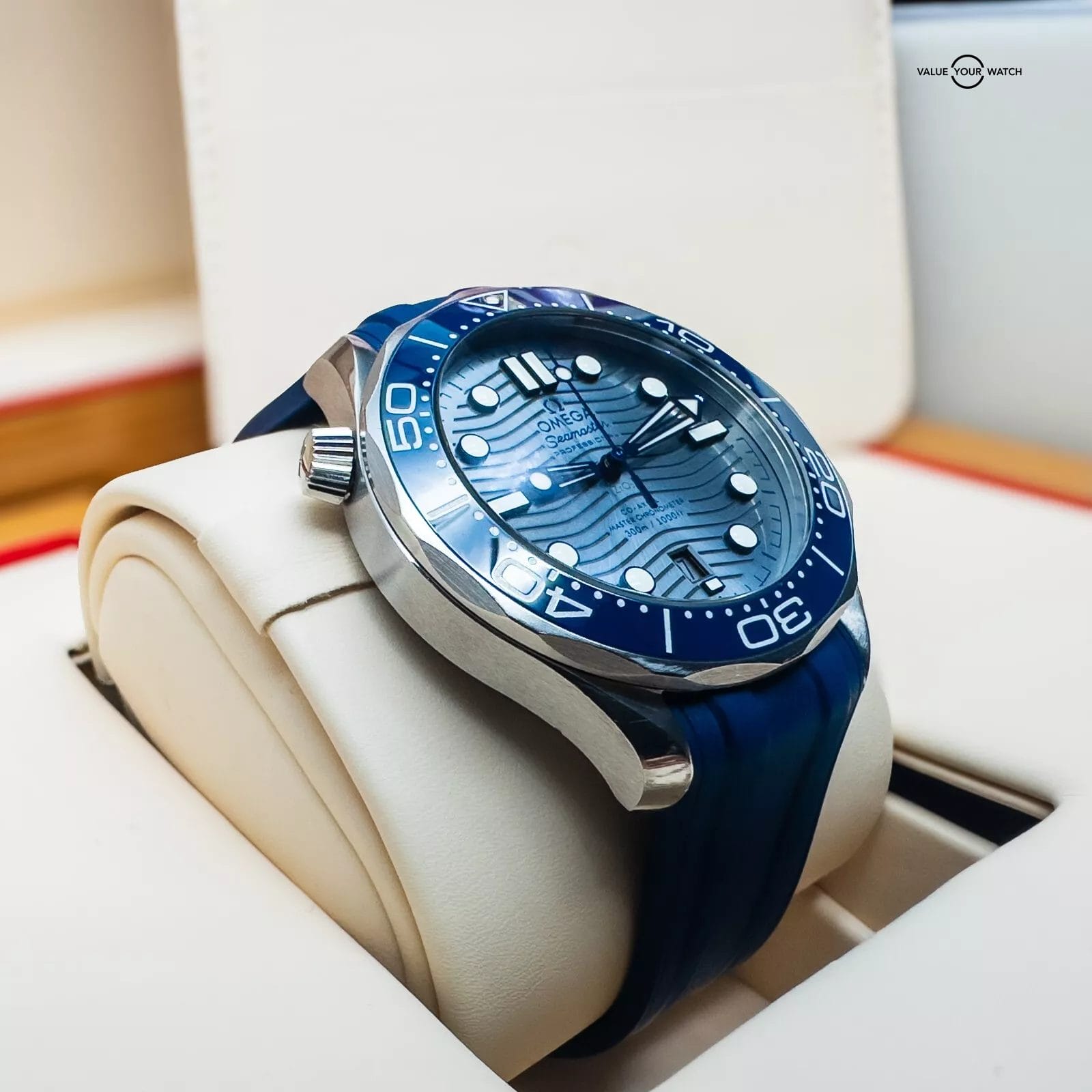 OMEGA Seamaster Diver 300M Grey Dial Full Set Box & Cards 210.32.42.20.06.001 - Image 4