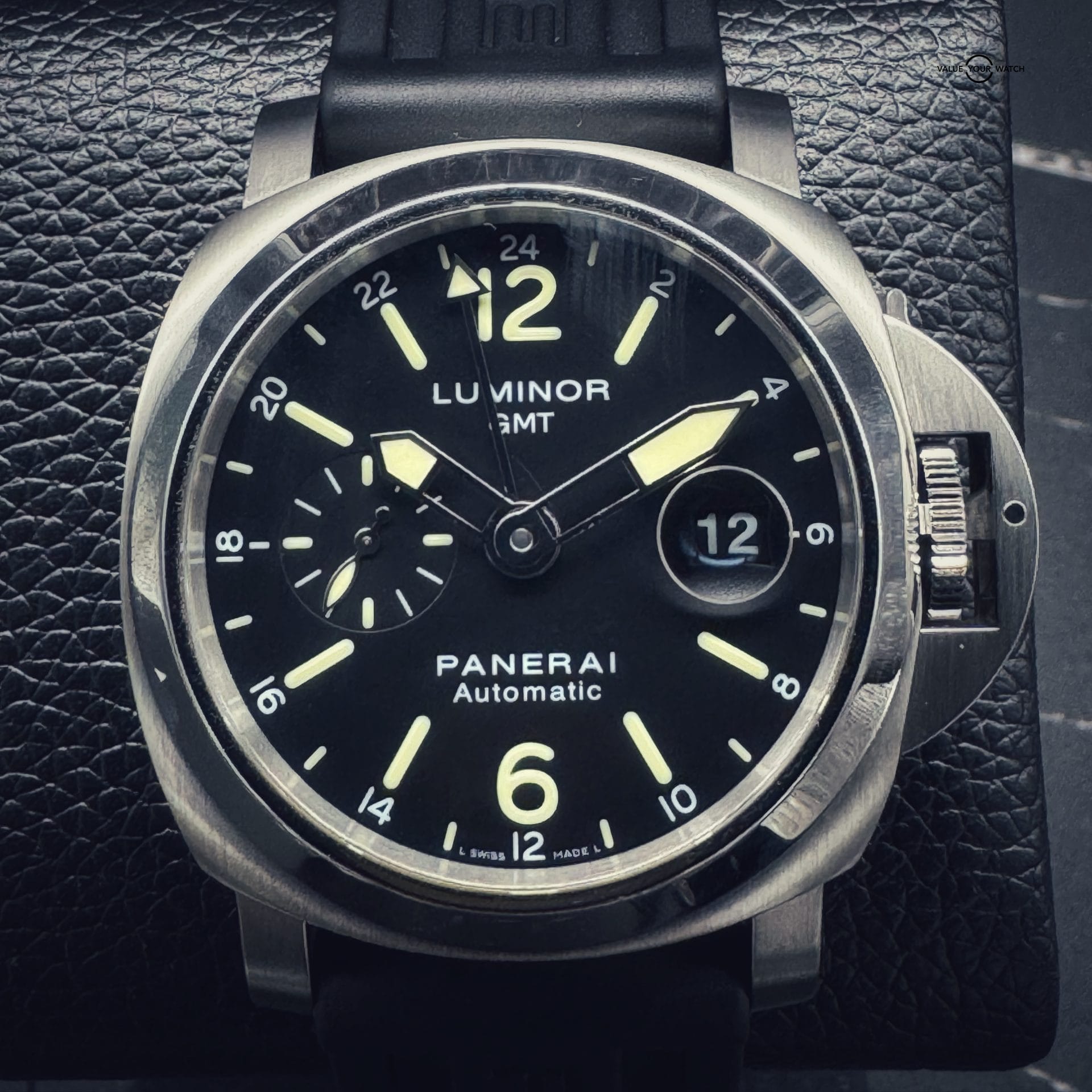 Panerai Luminor GMT 2011
