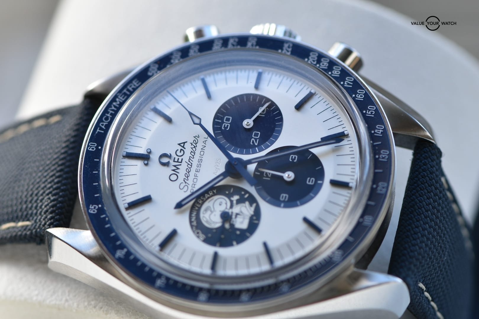 Omega Speedmaster Silver Snoopy award 50th