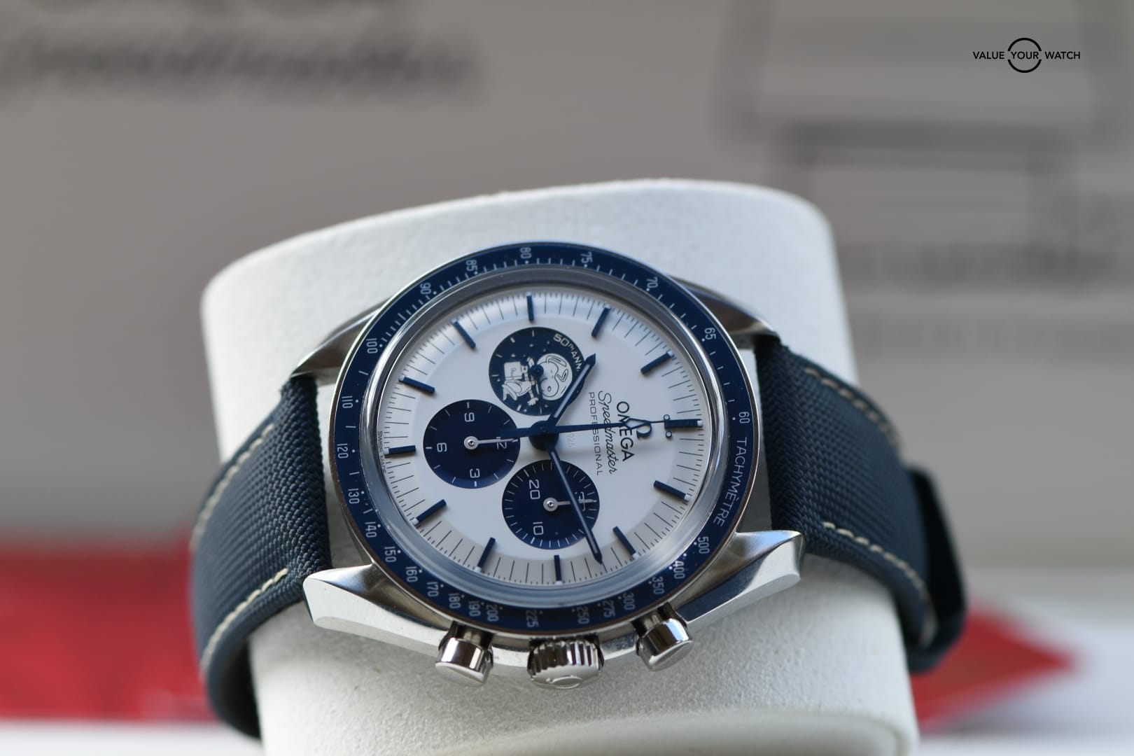 Omega Speedmaster Silver Snoopy award 50th - Image 11