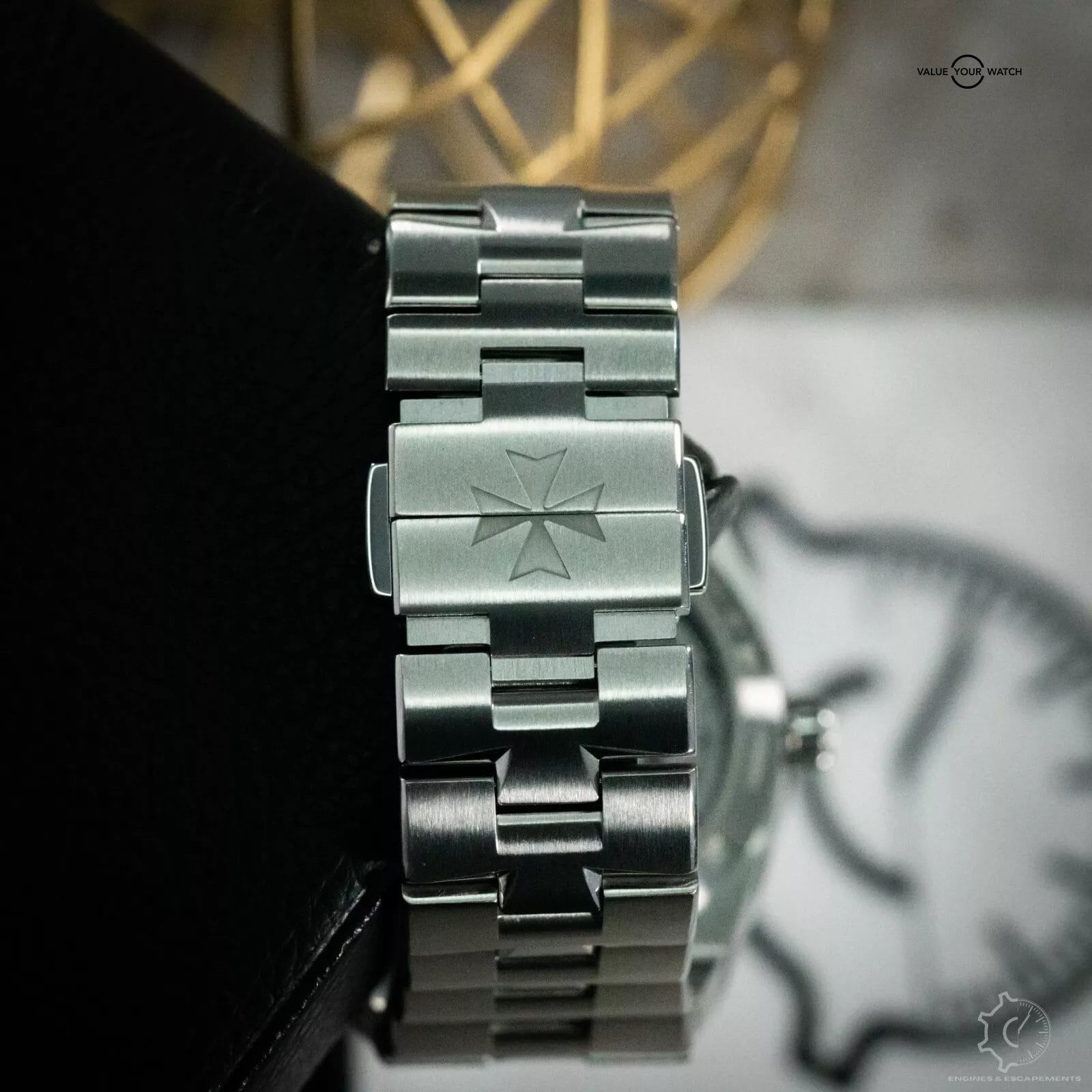 Vacheron Constantin Overseas Men's Black Watch - 4500V/110A-B483 - Image 8