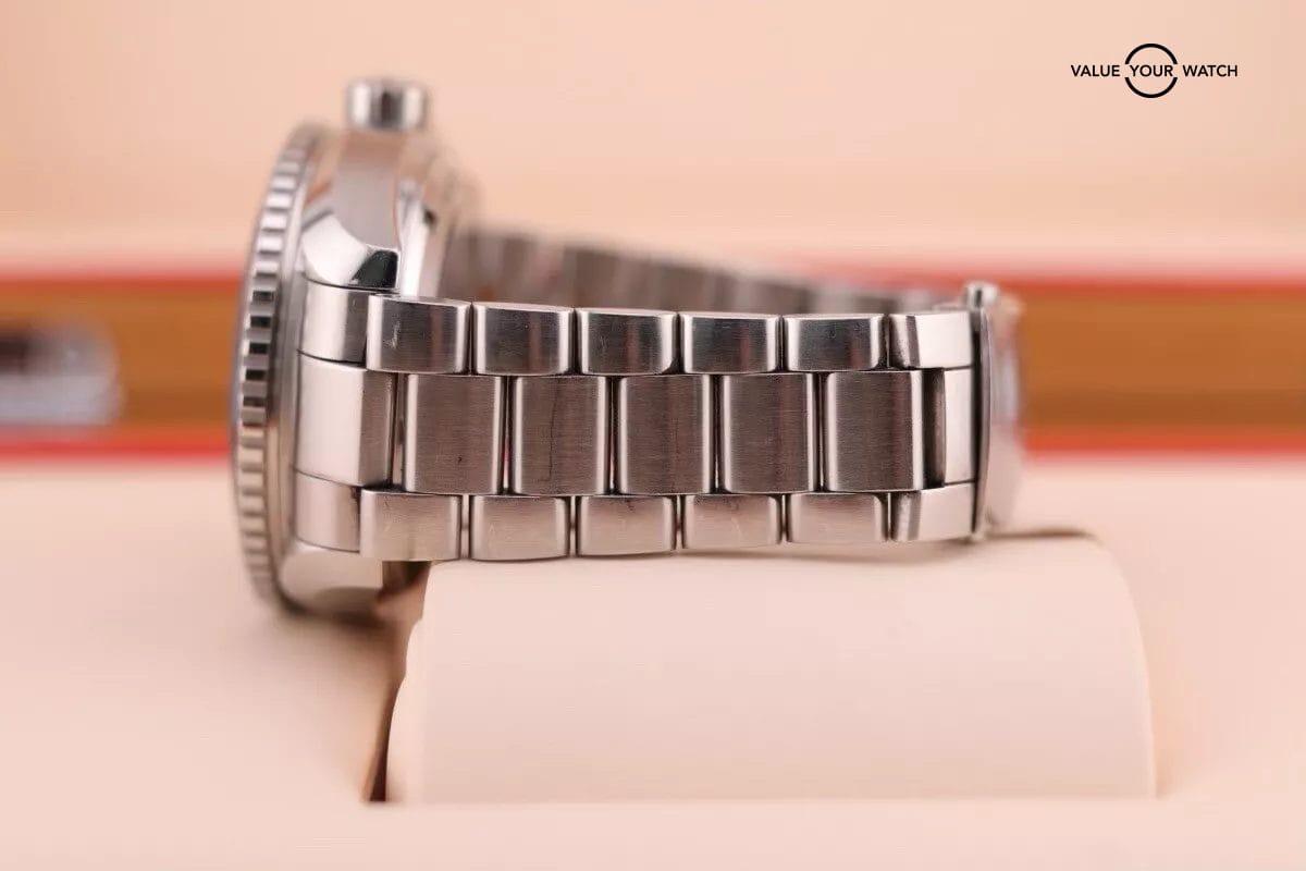 Omega Seamaster Planet Ocean GMT Black Dial Steel 43.5MM 232.30.44.22.01.001 - Image 4