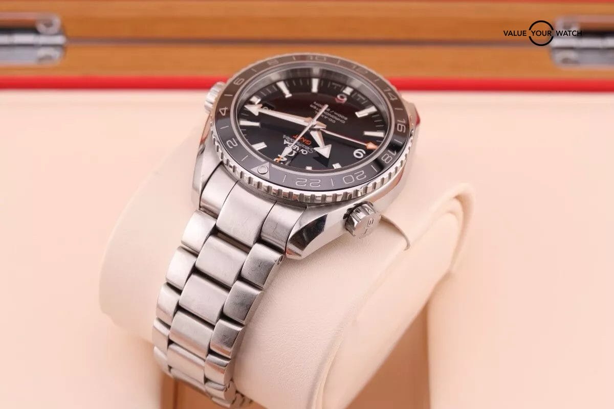 Omega Seamaster Planet Ocean GMT Black Dial Steel 43.5MM 232.30.44.22.01.001 - Image 9