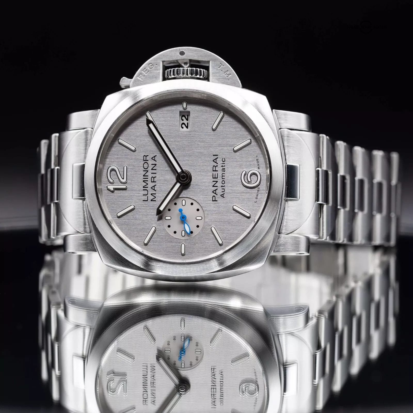 Panerai Luminor Marina in 1950 42mm casing on steel bracelet! ref. PAM00977 977 - Image 6
